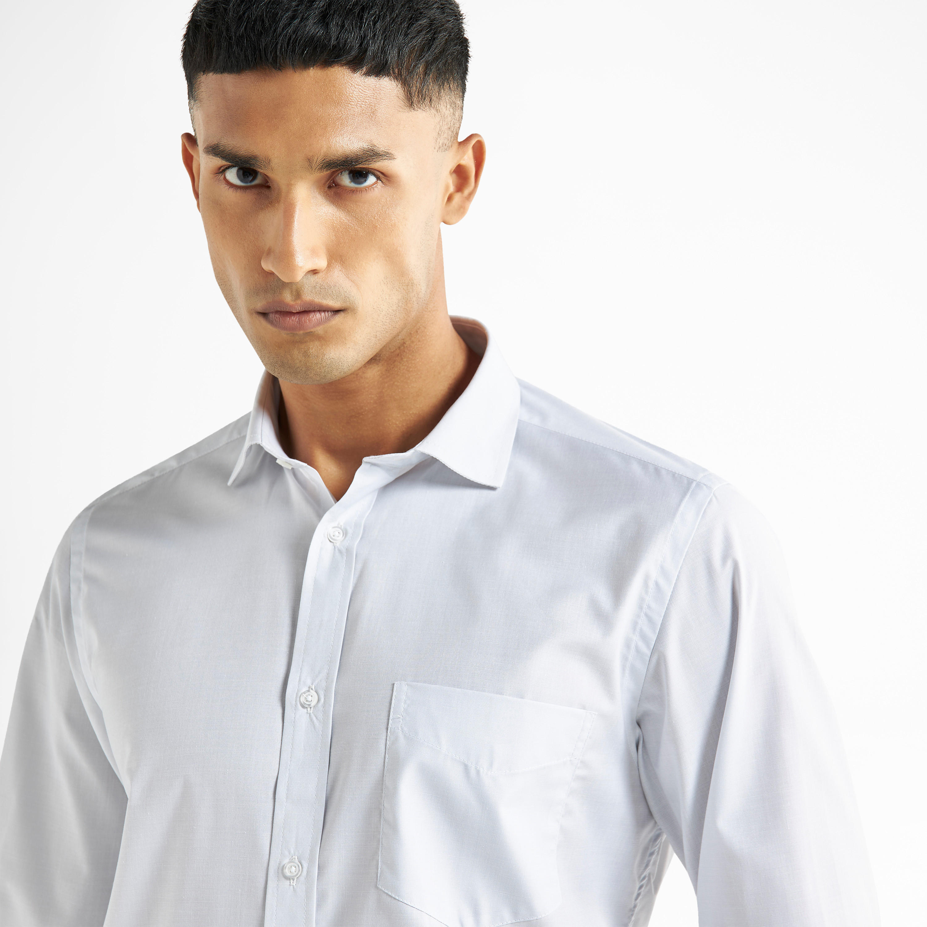 قميص سادة بأكمام طويلة وجيب-men-clothing-shirts-image-4