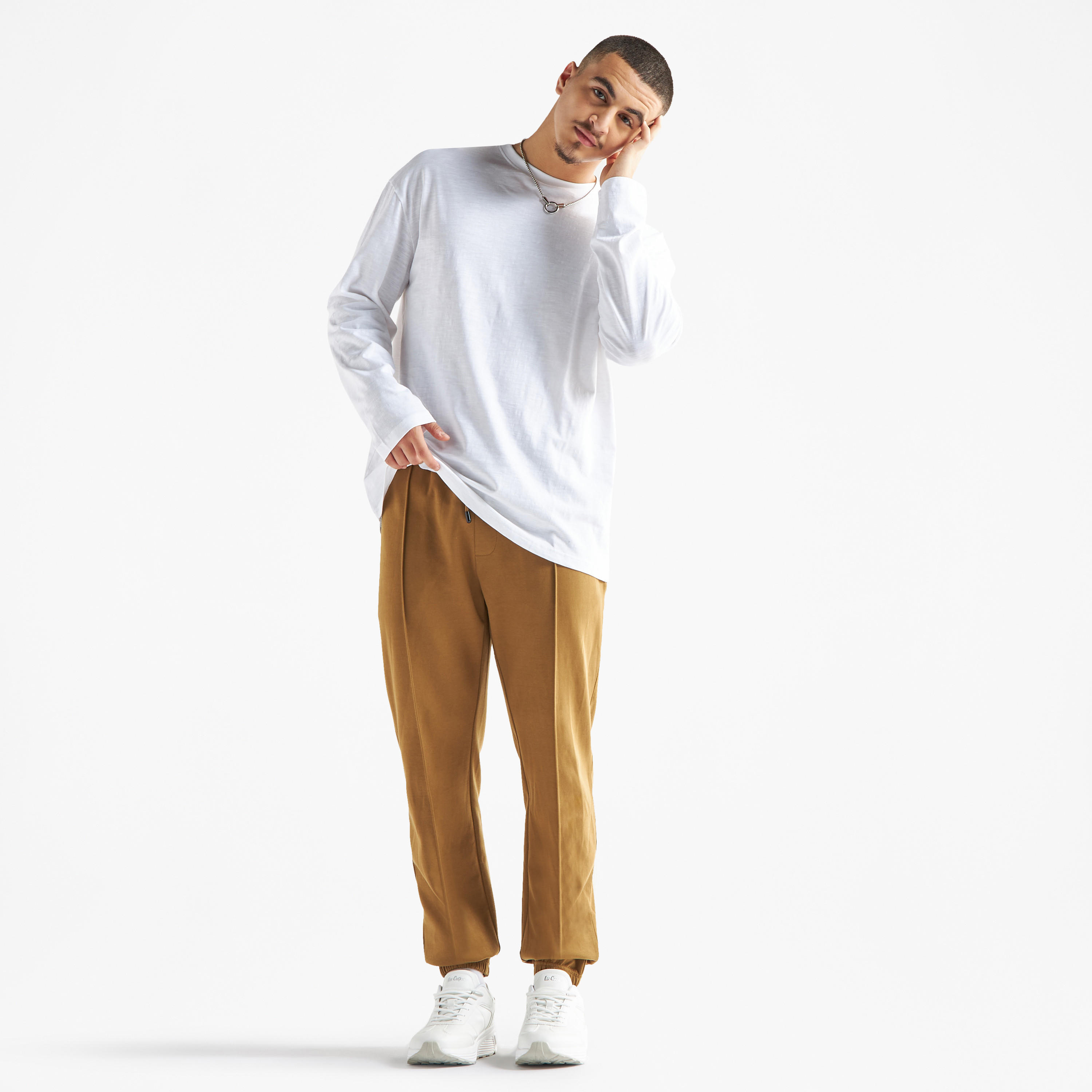 تيشيرت طويل فضفاض سادة بياقة ضيّقة وأكمام طويلة-men-clothing-tshirtsandpolos-tshirts-image-3