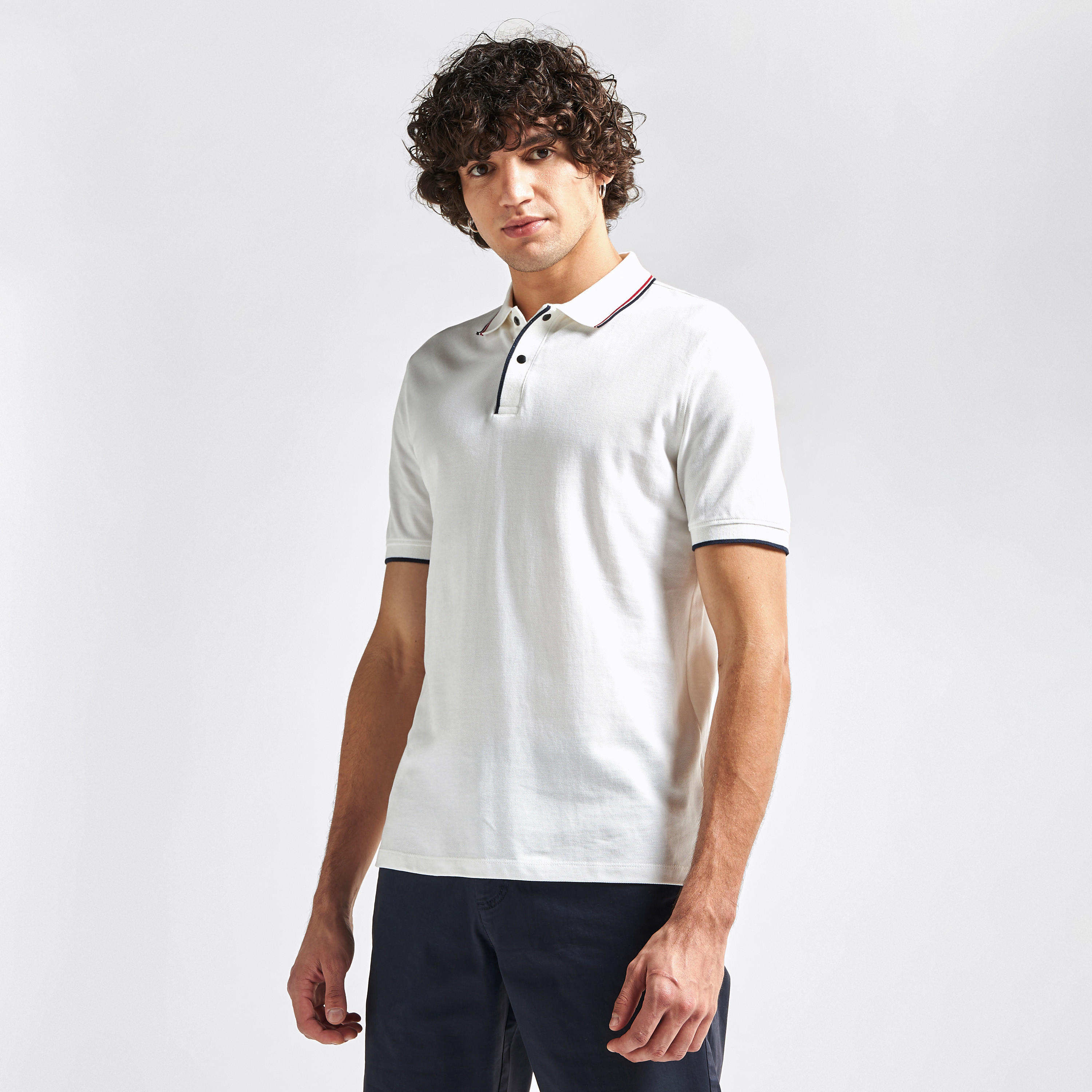 تيشيرت بولو بأكمام قصيرة وخيوط بارزة-men-clothing-tshirtsandpolos-polos-image-1