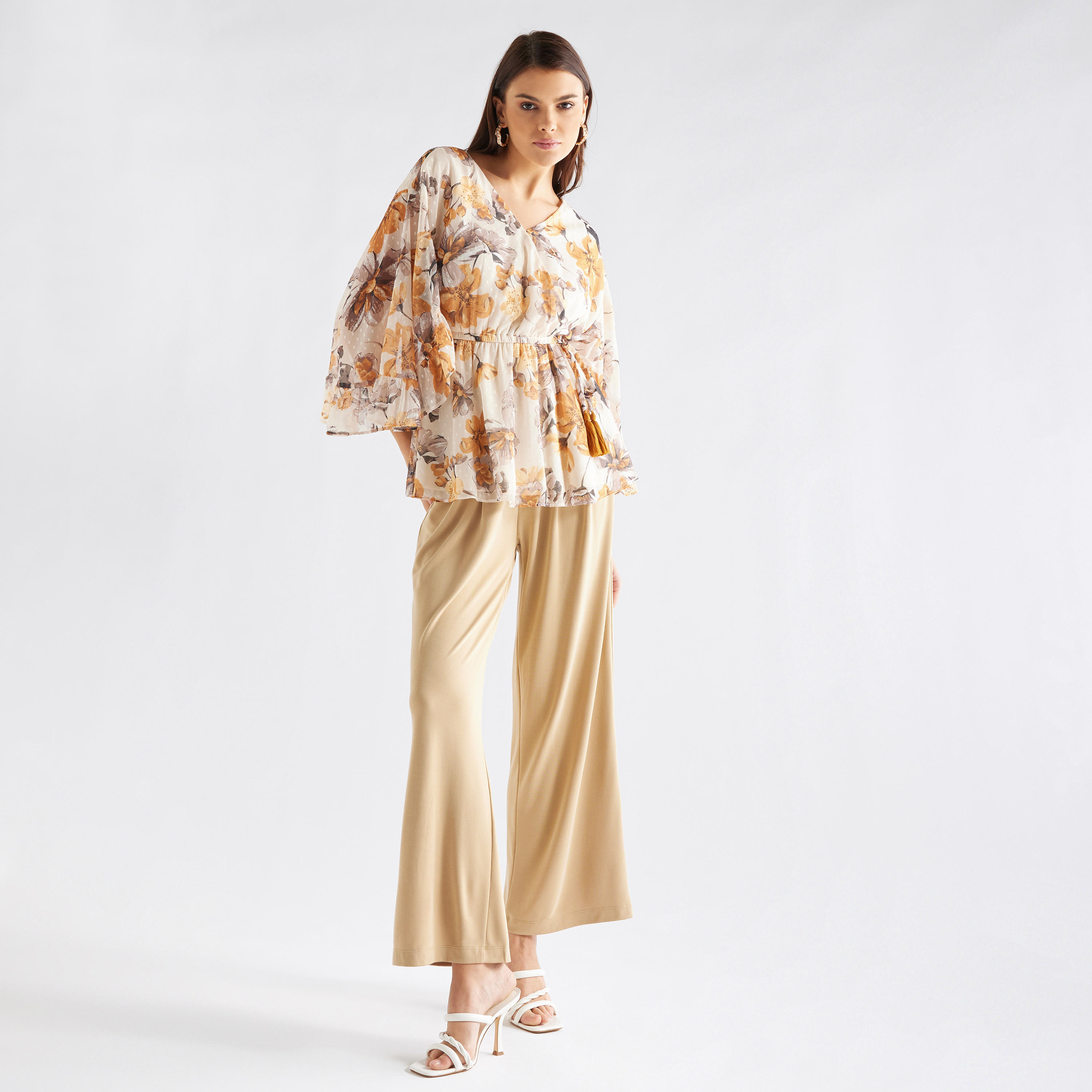 بلوزة بأكمام منفوخة وطبعات أزهار-women-clothing-shirtsandblouses-blouses-image-2