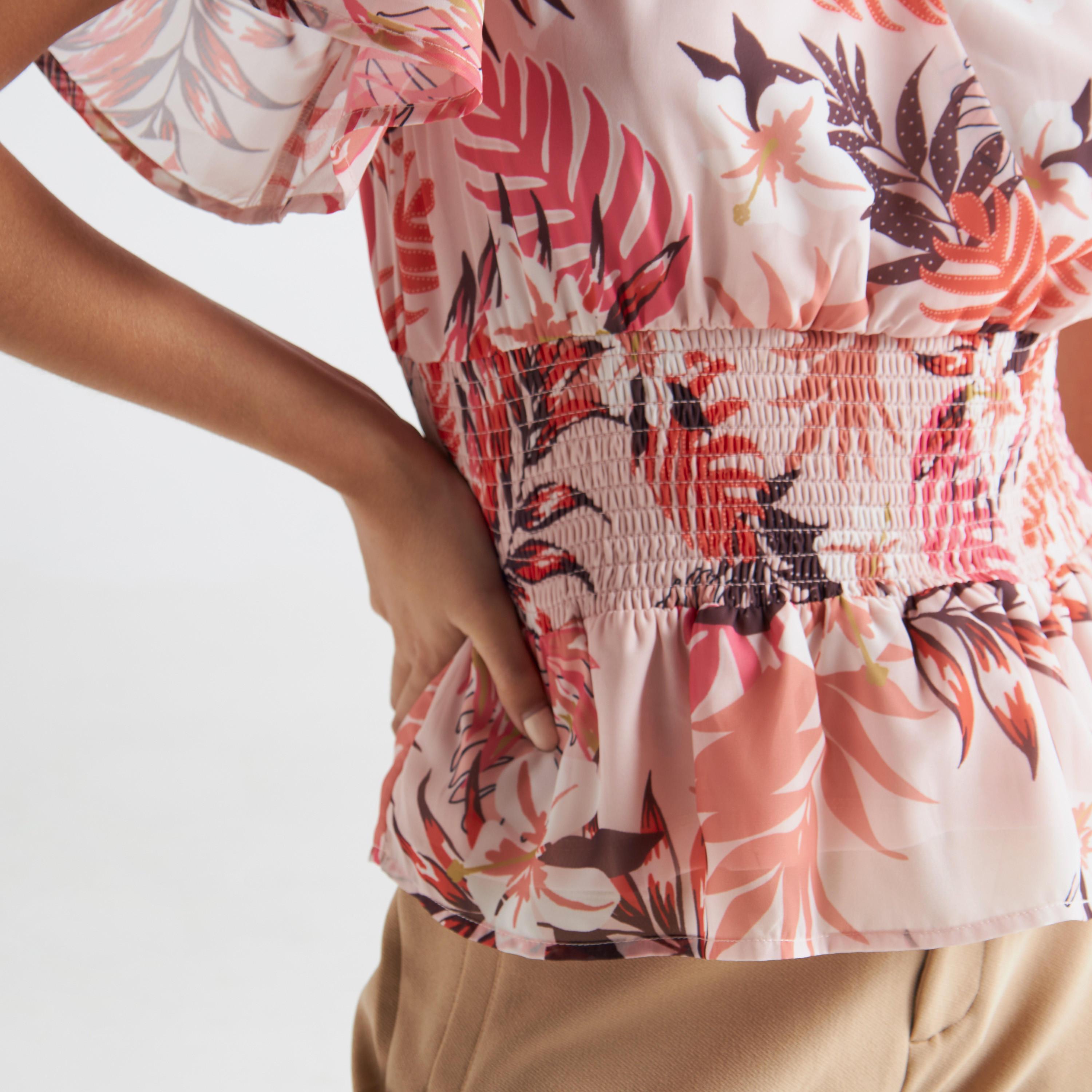 قميص بأكمام منفوخة وطبعات-women-clothing-shirtsandblouses-shirts-image-4