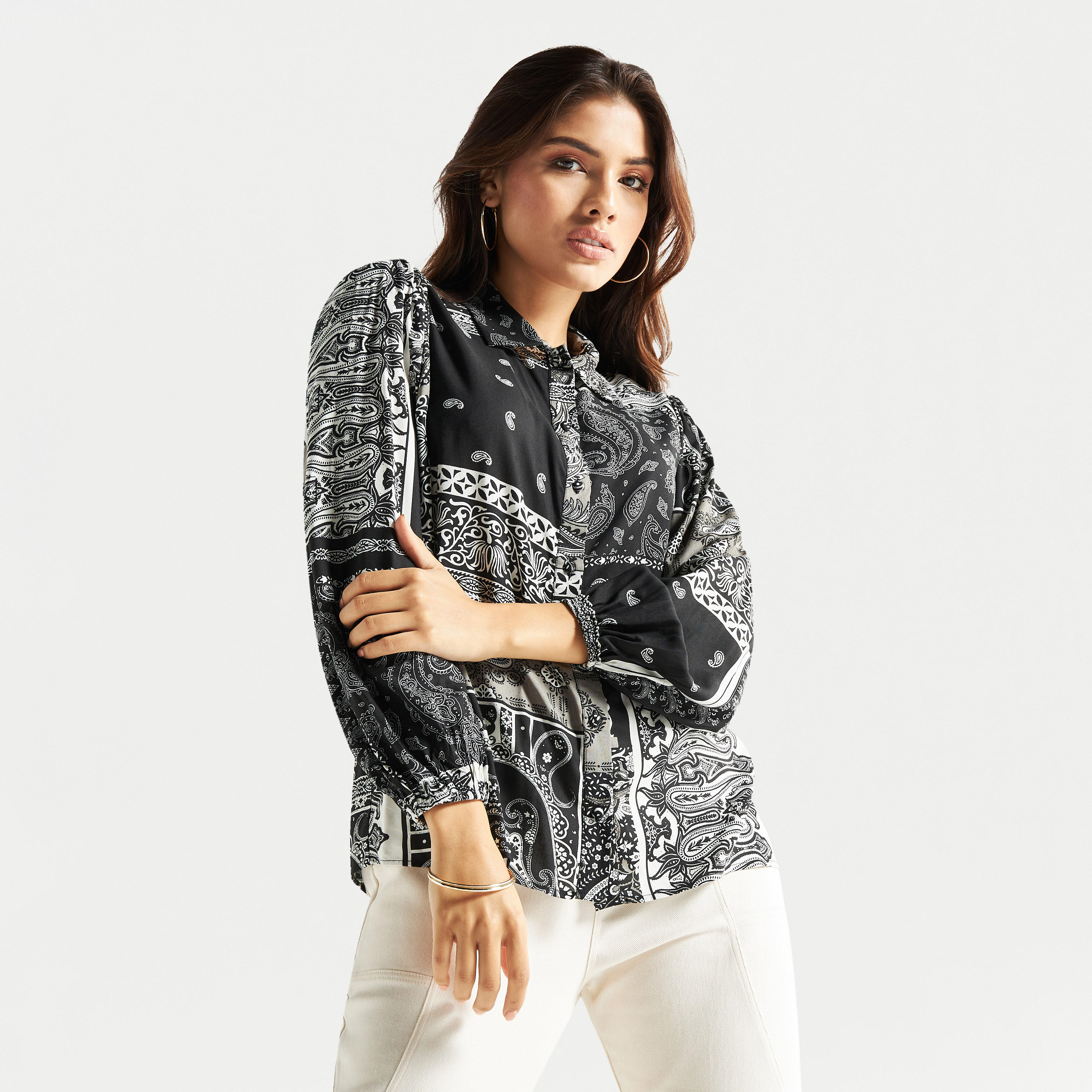 قميص بأكمام منفوخة وطبعات بيزلي-women-clothing-shirtsandblouses-shirts-image-1