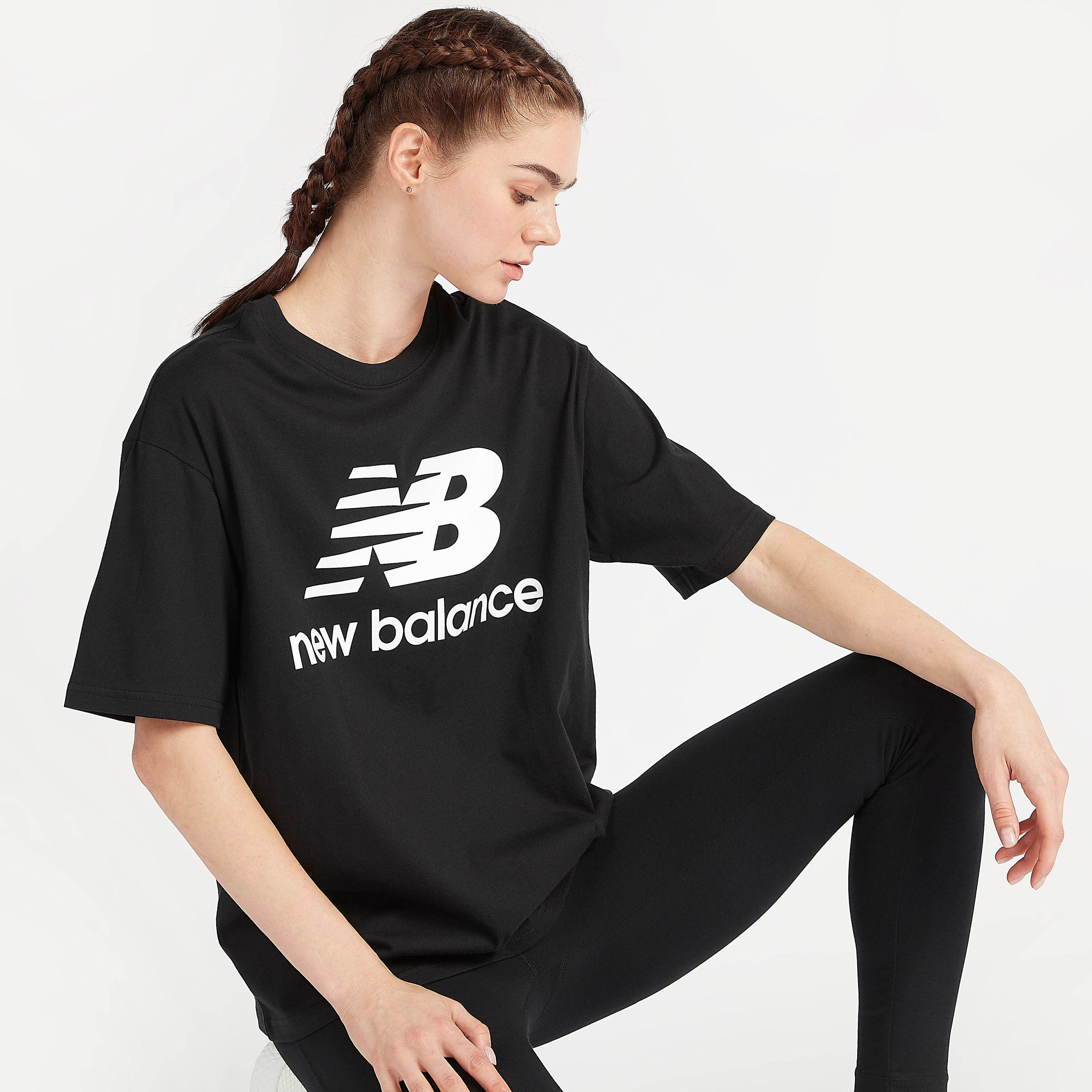 New Balance Essentials Stacked Logo Print T-shirt with Short Sleeves-women-clothing-sportswearandactivewear-tshirtsandvests-image-1
