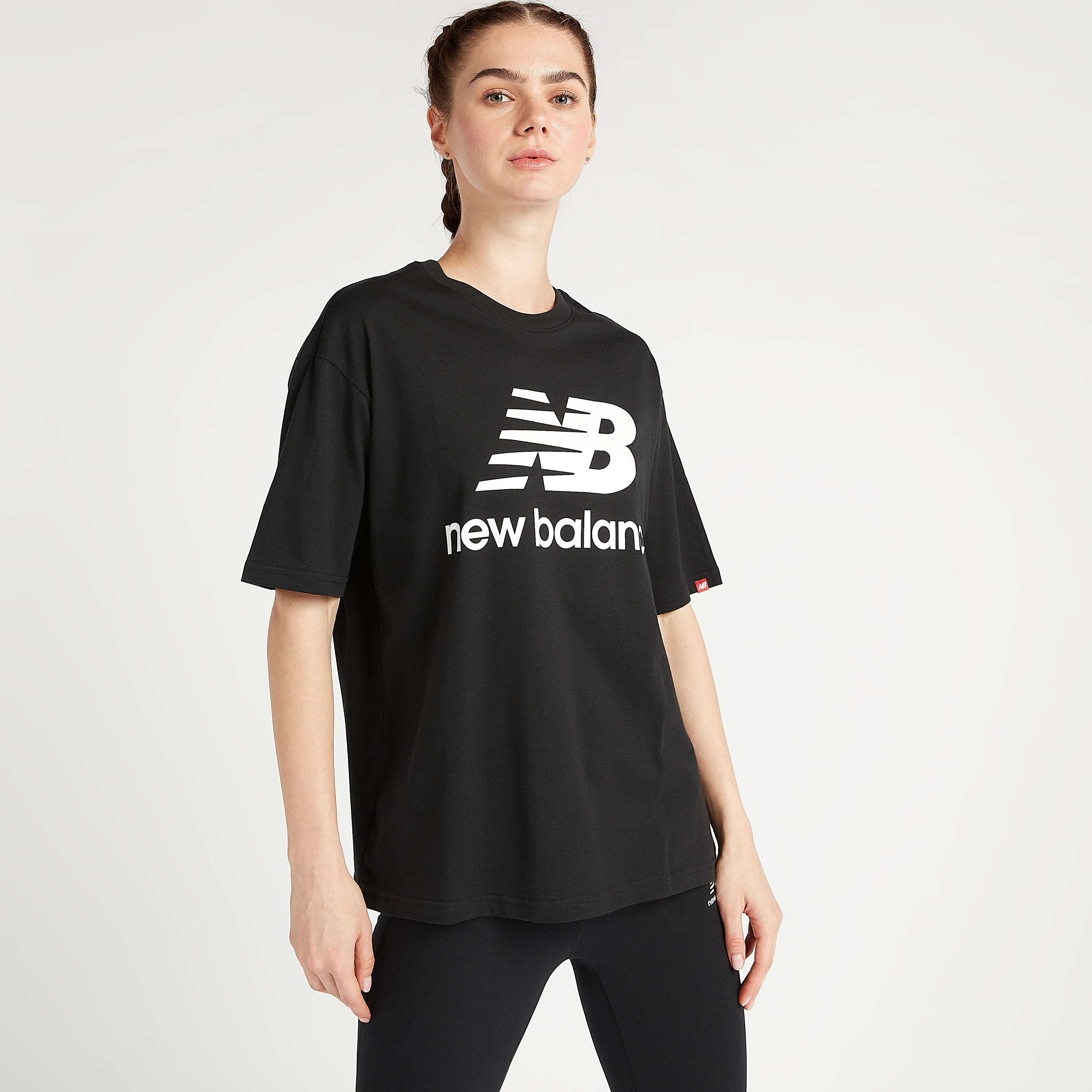 New Balance Essentials Stacked Logo Print T-shirt with Short Sleeves-women-clothing-sportswearandactivewear-tshirtsandvests-image-5