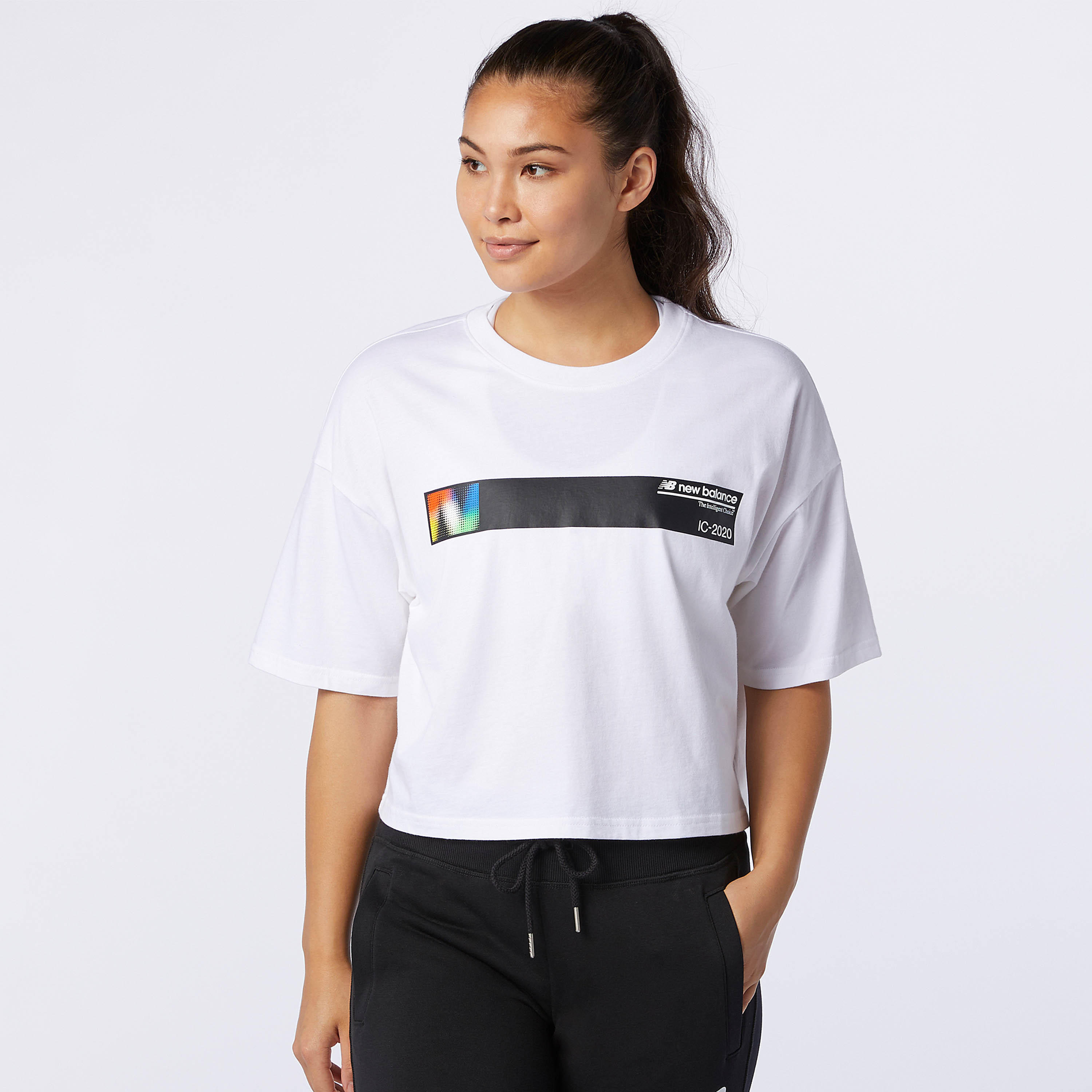 تيشيرت بأكمام قصيرة سبورت ستايل اوبتكس من نيو بالانس-women-clothing-sportswearandactivewear-tshirtsandvests-image-1