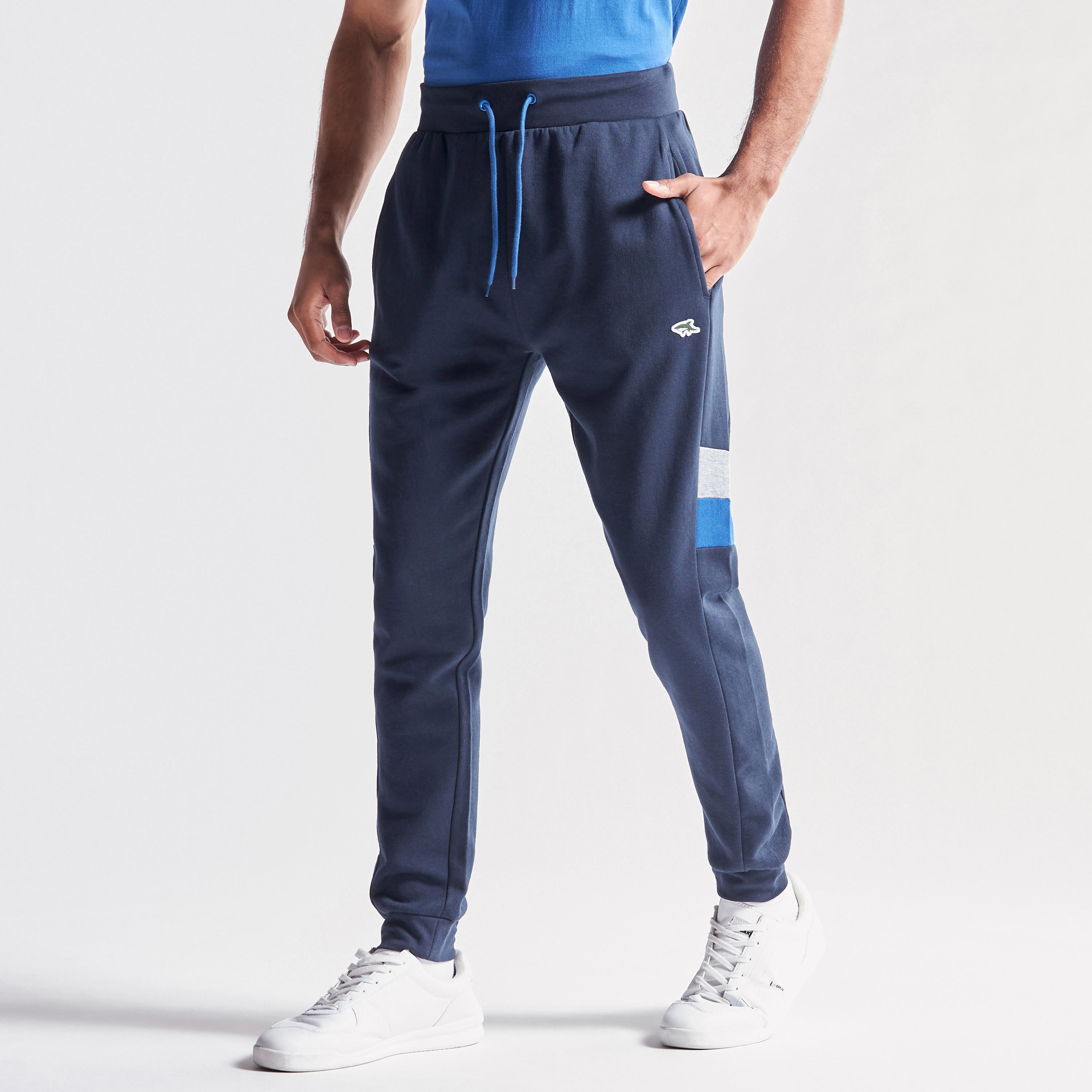 بنطلون رياضي برباط إغلاق وجيوب-men-clothing-bottoms-joggers-image-4
