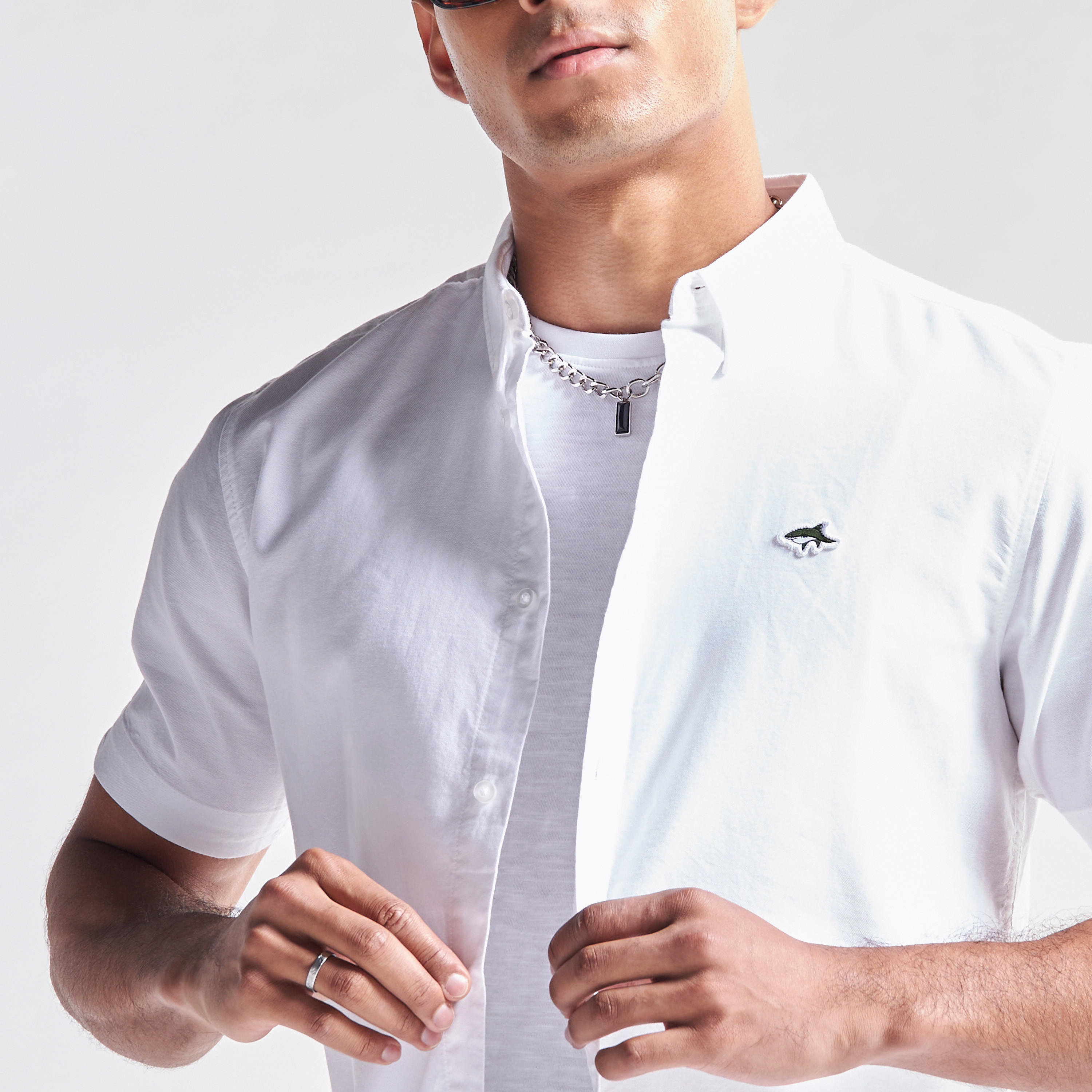 قميص سادة بأكمام قصيرة من لي شارك -men-clothing-shirts-image-4