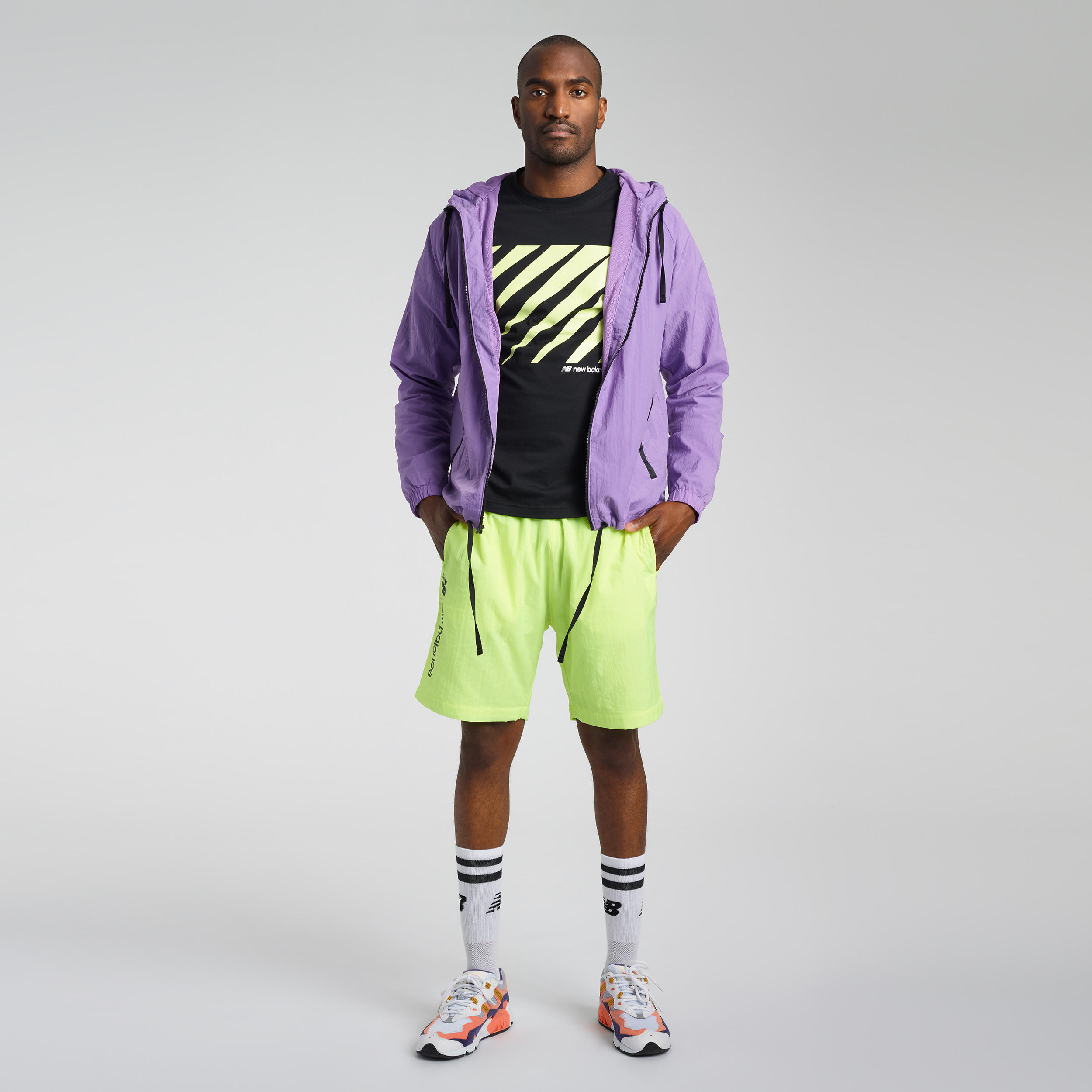 شورت سادة بجيوب ورباط إغلاق من نيو بالانس-men-clothing-sportswearandactivewear-bottoms-image-5