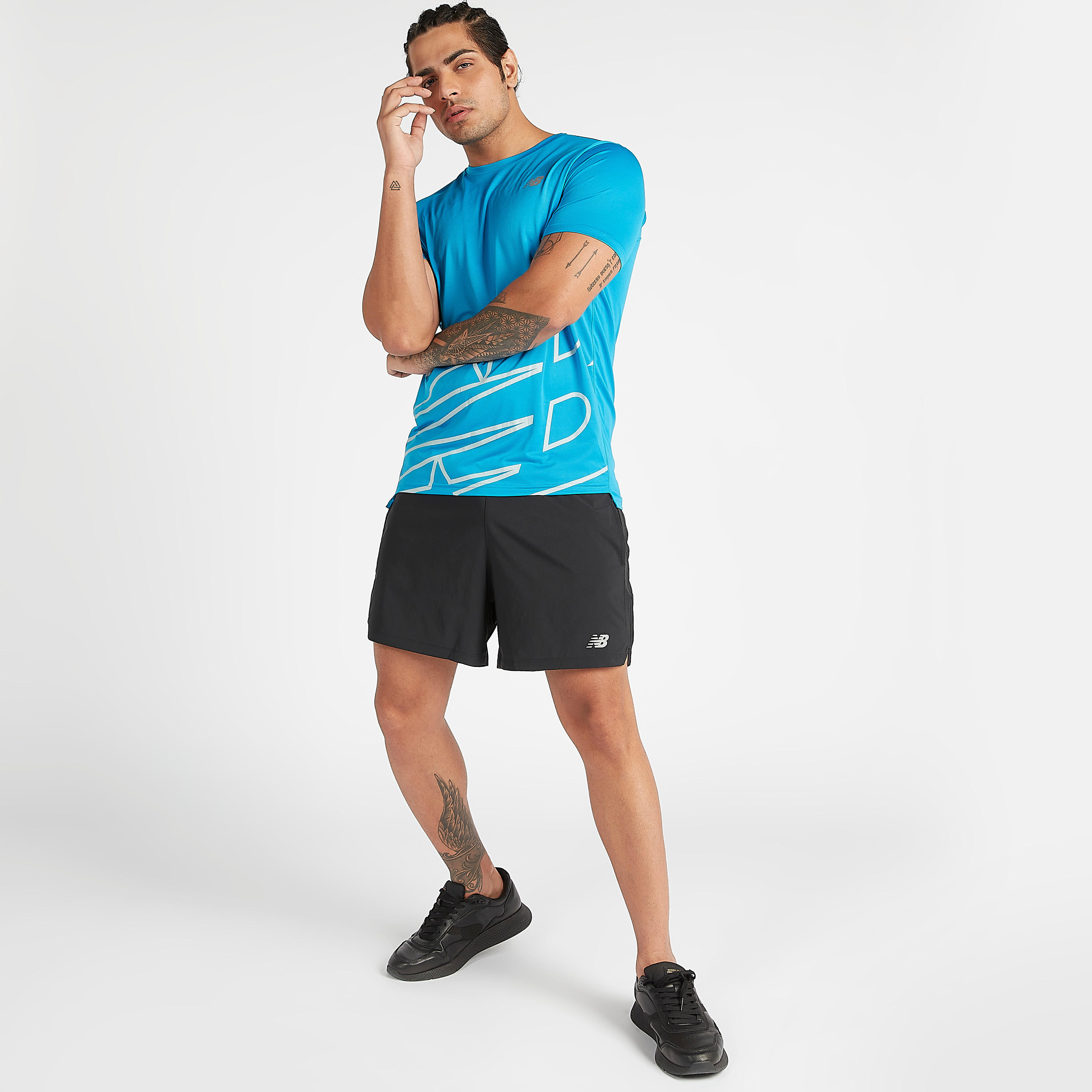 شورت بطبعات شعار 5 وجيوب أكسيليرايت من نيو بالانس-men-clothing-sportswearandactivewear-bottoms-image-2