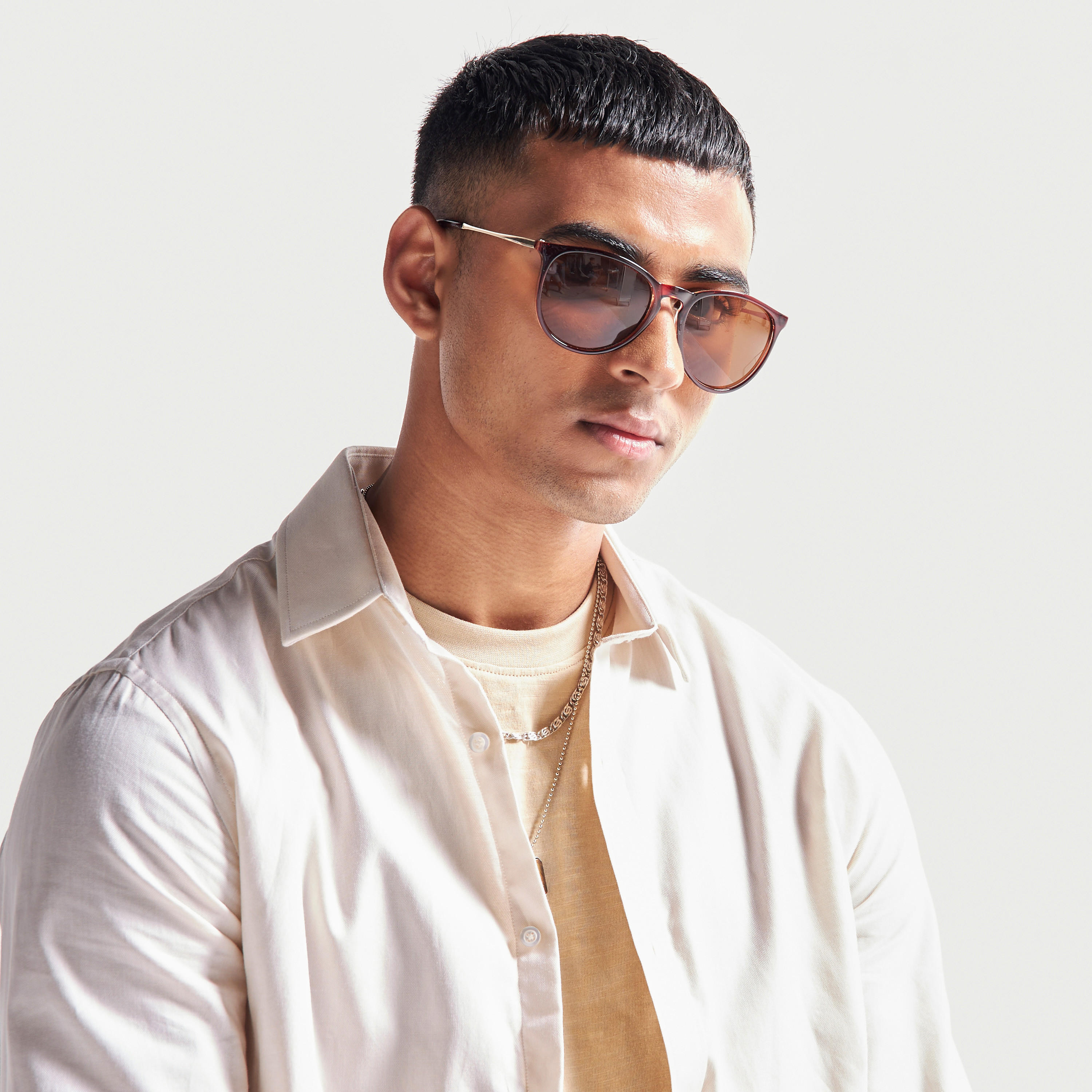نظّارة شمسيّة بإطار كامل وعدسات ملوّنة ووسادات أنف-men-sunglasses-image-2