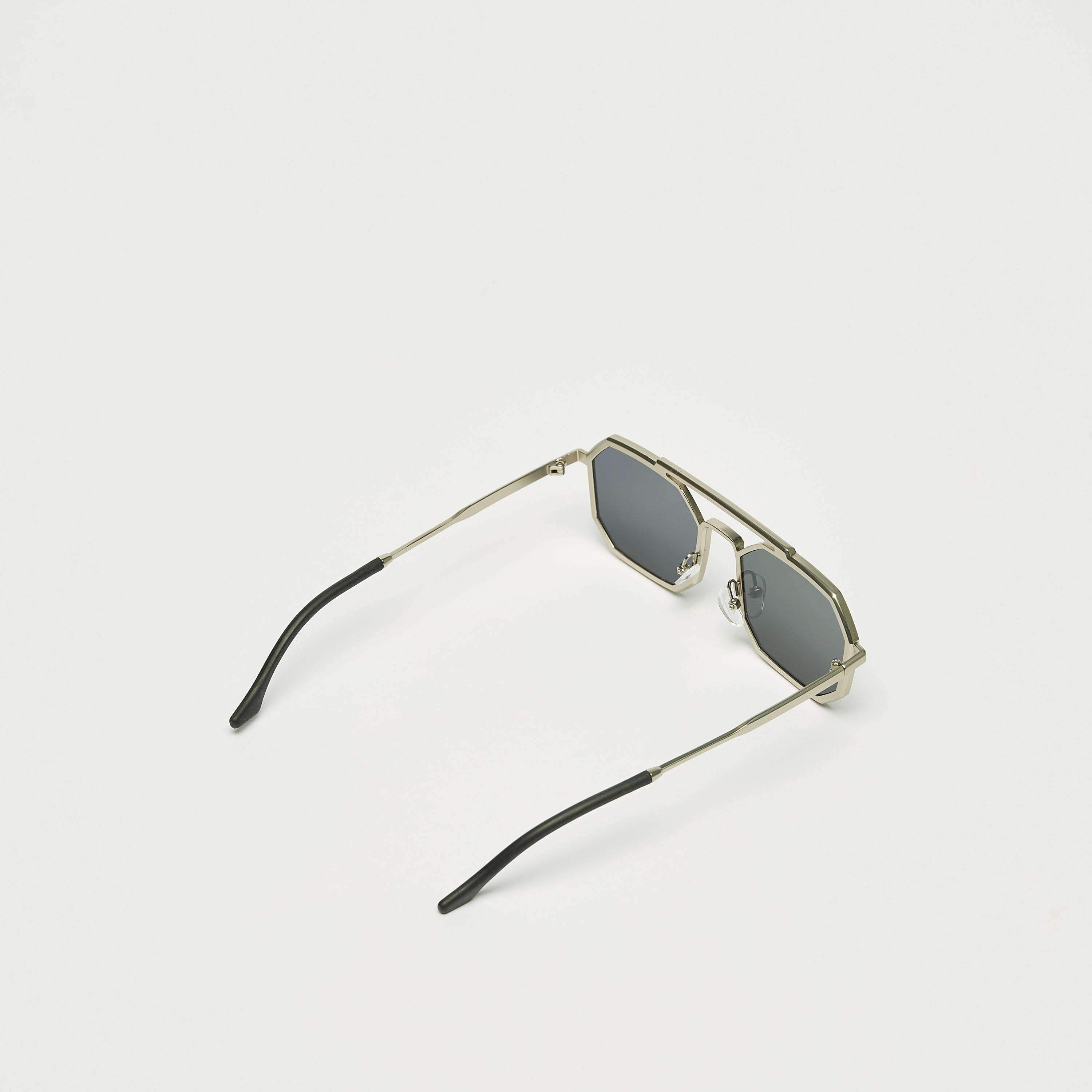 نظارة شمسية بعدسات ملونة وإطار كامل سداسي ووسادات أنف-men-sunglasses-image-4