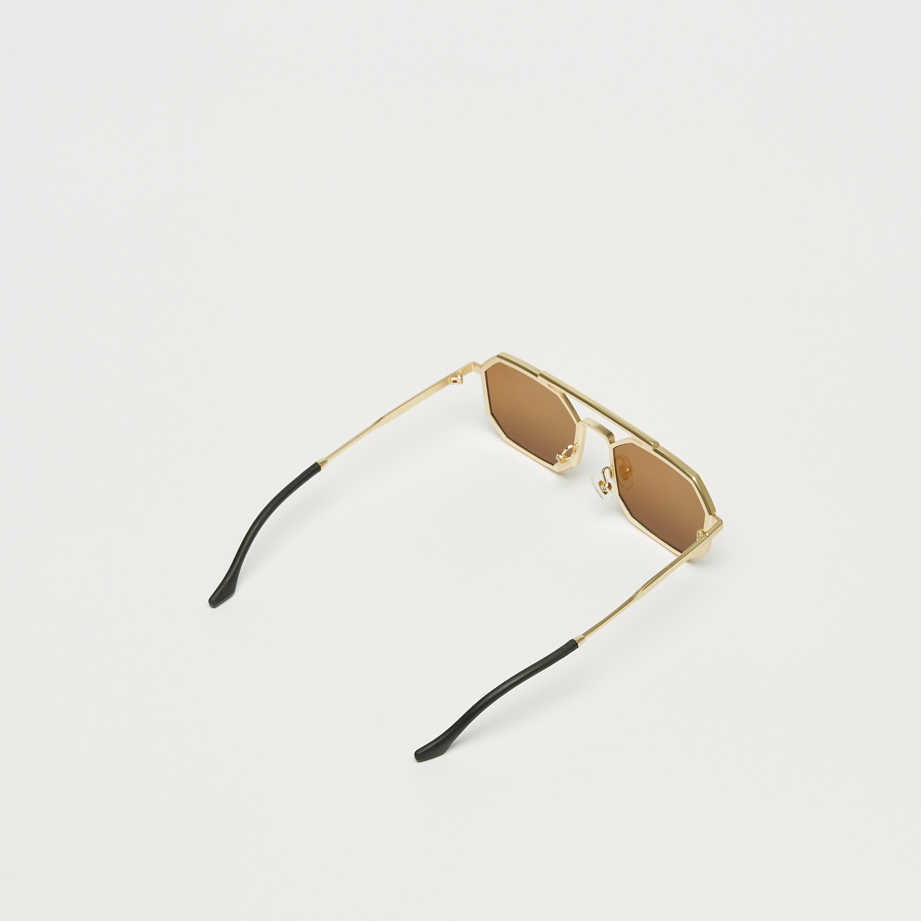نظارة شمسية بعدسات ملونة وإطار كامل سداسي ووسادات أنف-men-sunglasses-image-3