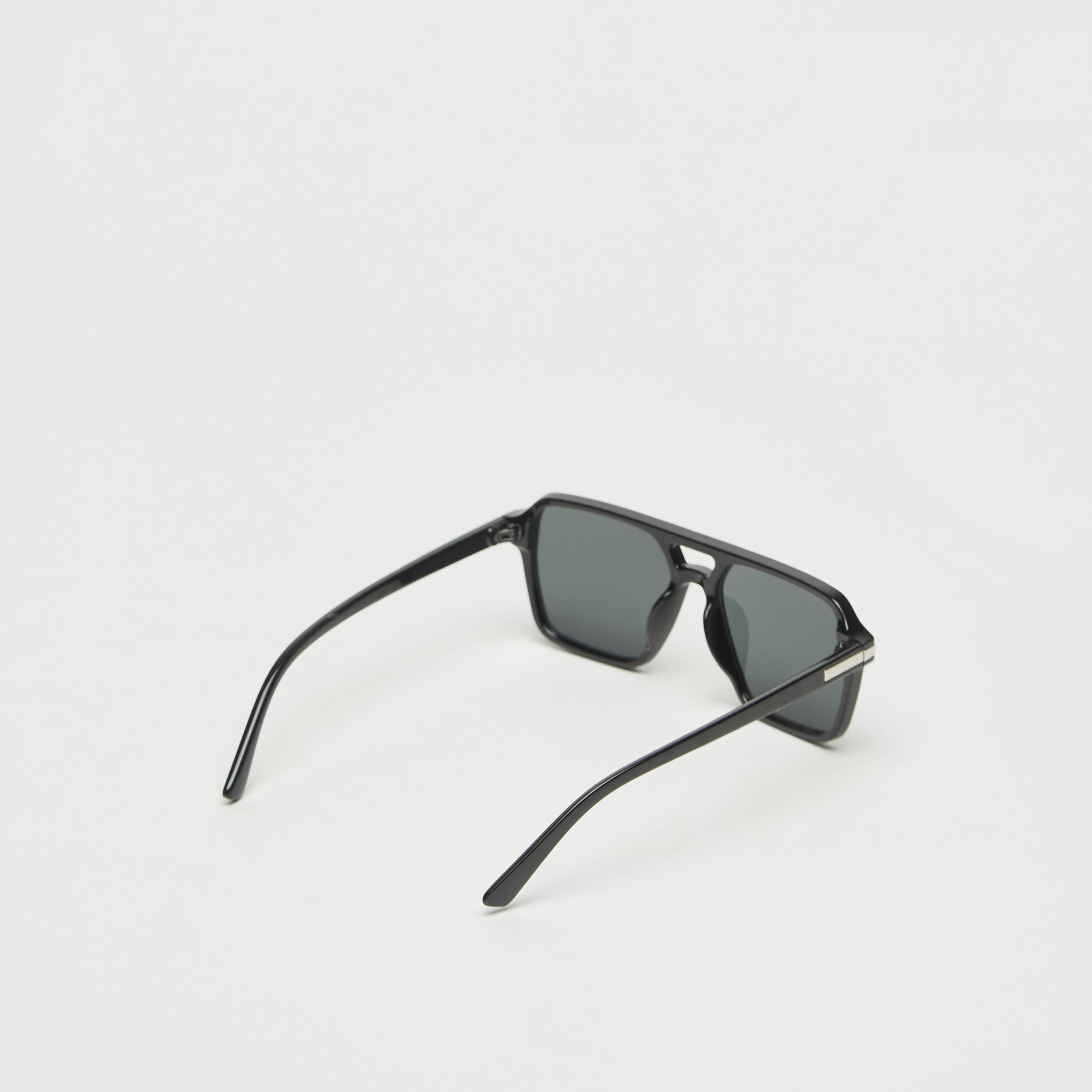 نظّارة شمسيّة بإطار كامل وعدسات ملوّنة ووسادات أنف-men-sunglasses-image-3