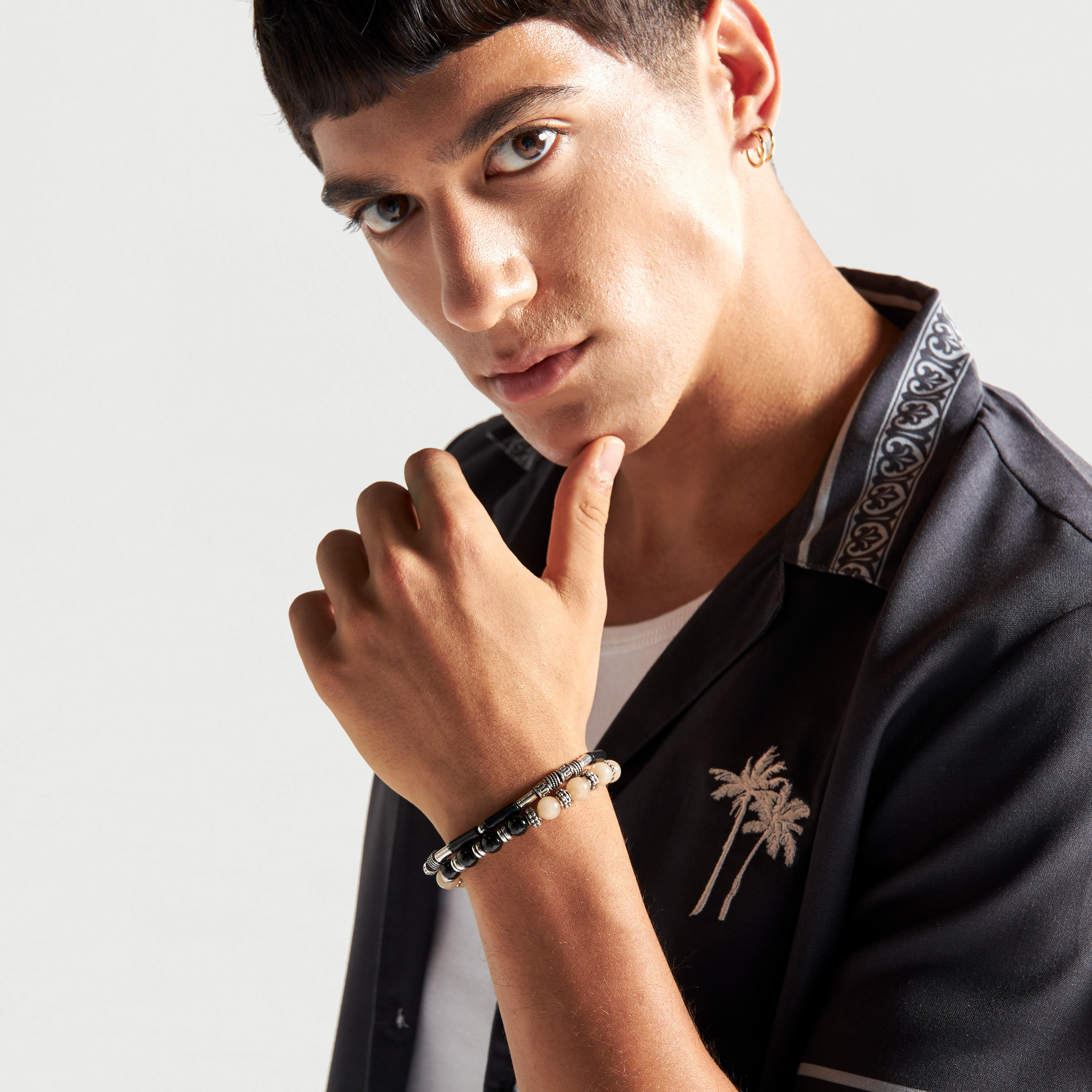 أساور مزيّنة - طقم قطعتين-men-watchesandjewellery-bracelets-image-1