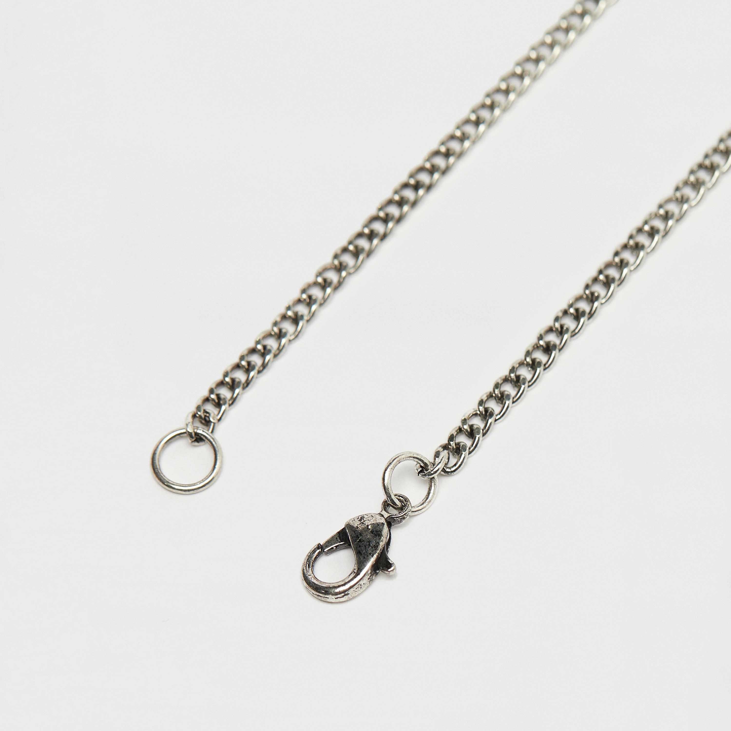 قلادة بدلاية ريش ميتاليك ومشبك إغلاق-men-watchesandjewellery-necklacesandpendants-image-4