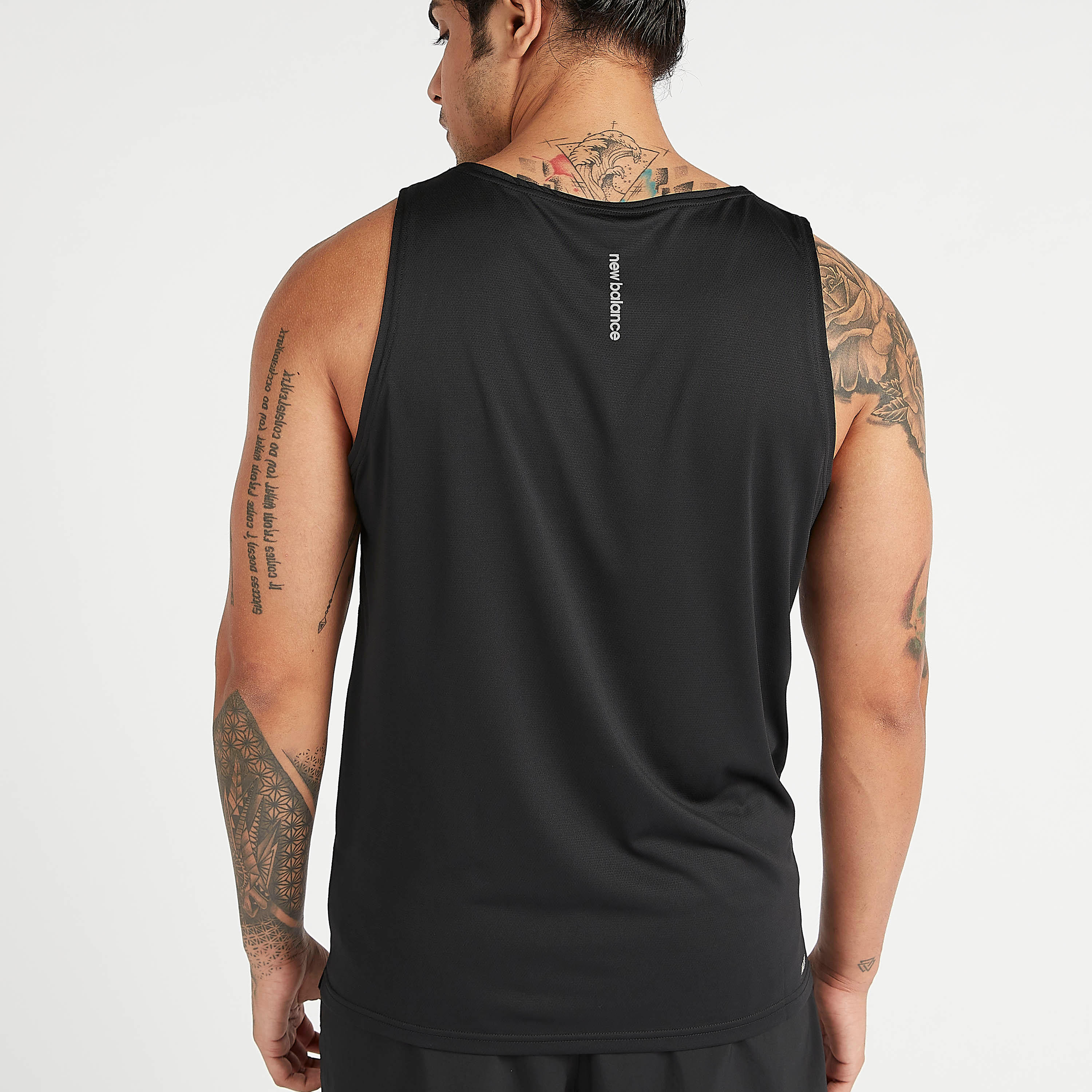 New Balance Accelerate Solid Singlet with Round Neck-men-clothing-sportswearandactivewear-tshirtsandpolos-image-4