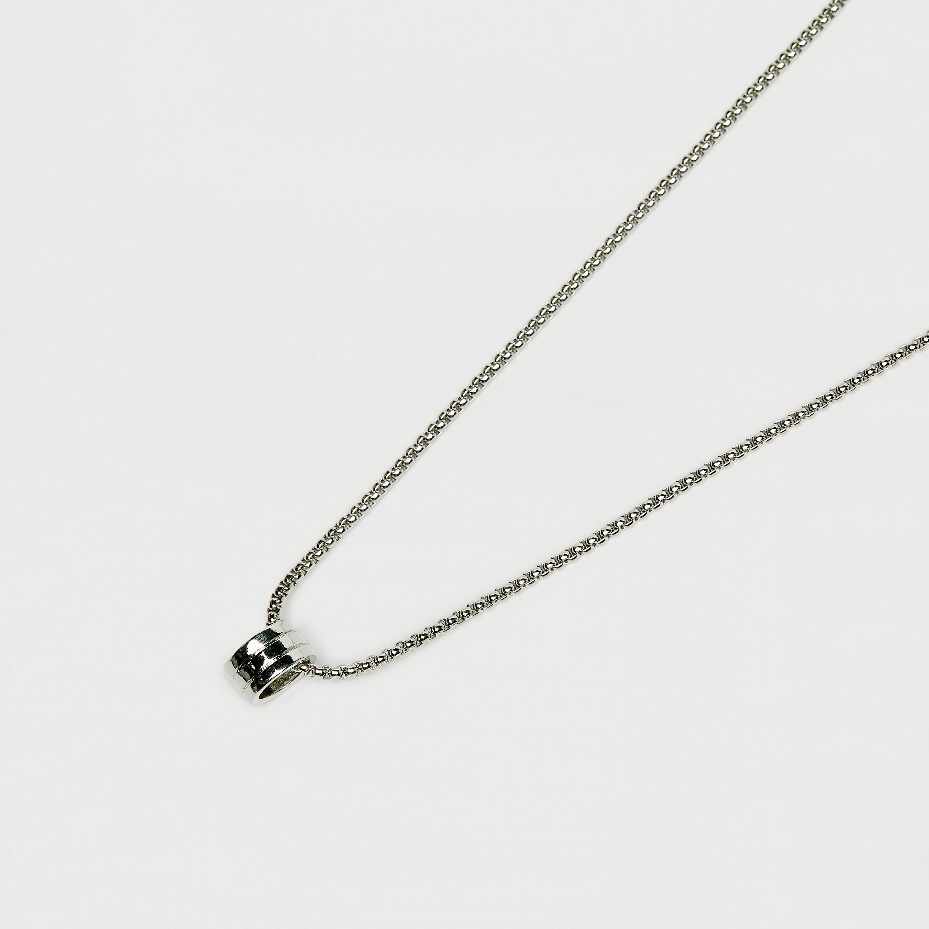 عقد بدلاية ميتاليك ومشبك إغلاق لوبستر-men-watchesandjewellery-necklacesandpendants-image-3