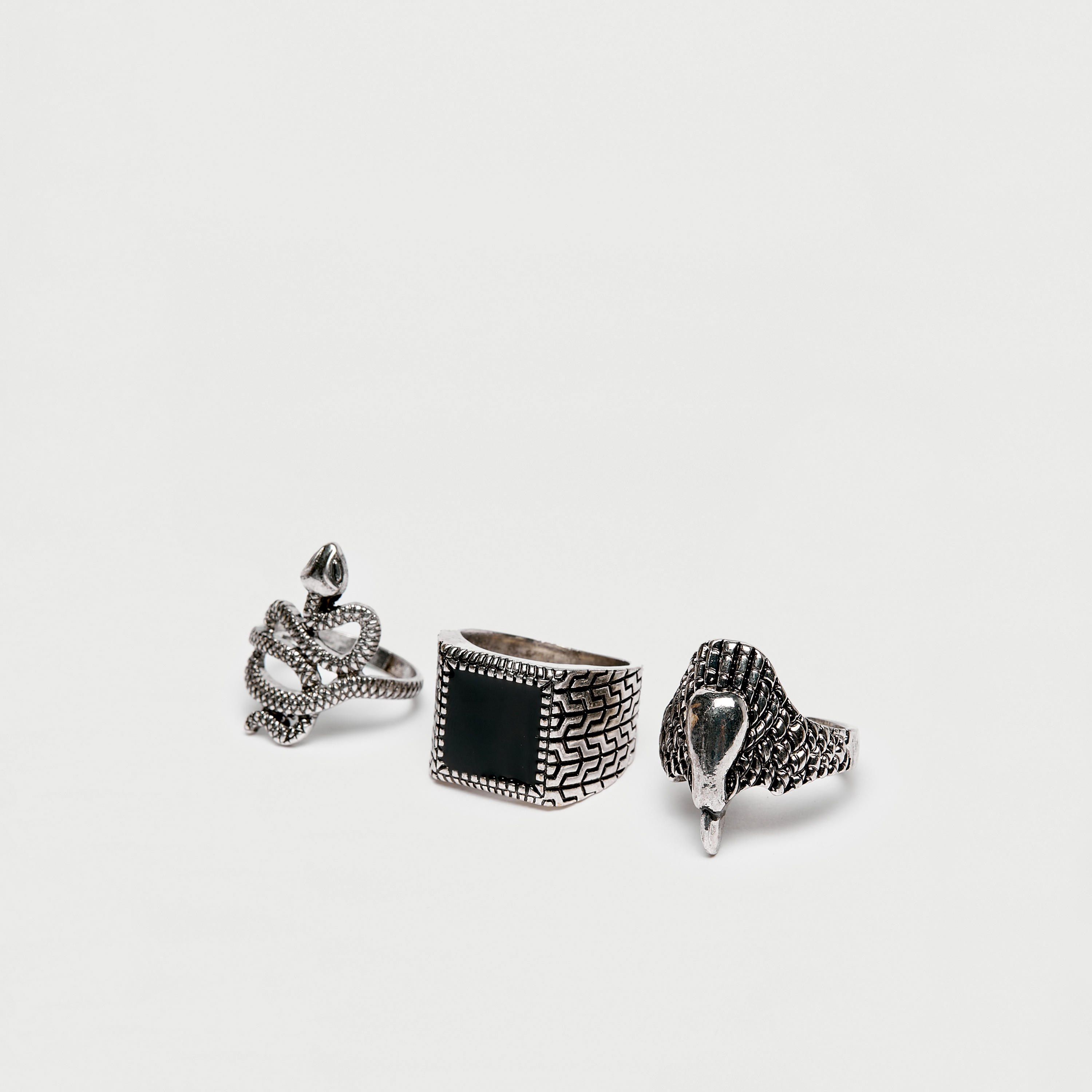 خواتم معدنيّة متنوعة - طقم 3 قطع-men-watchesandjewellery-rings-image-1