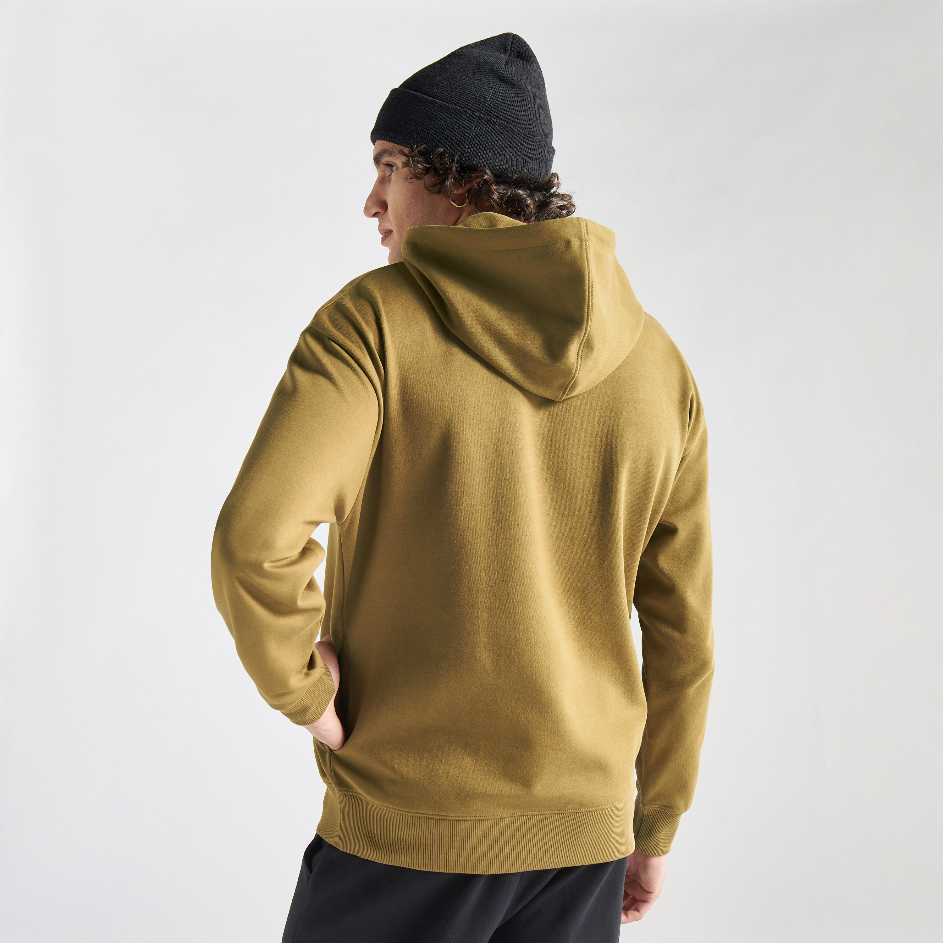 هودي مطرّز بأكمام طويلة-men-winterwear-hoodiesandsweatshirts-image-3