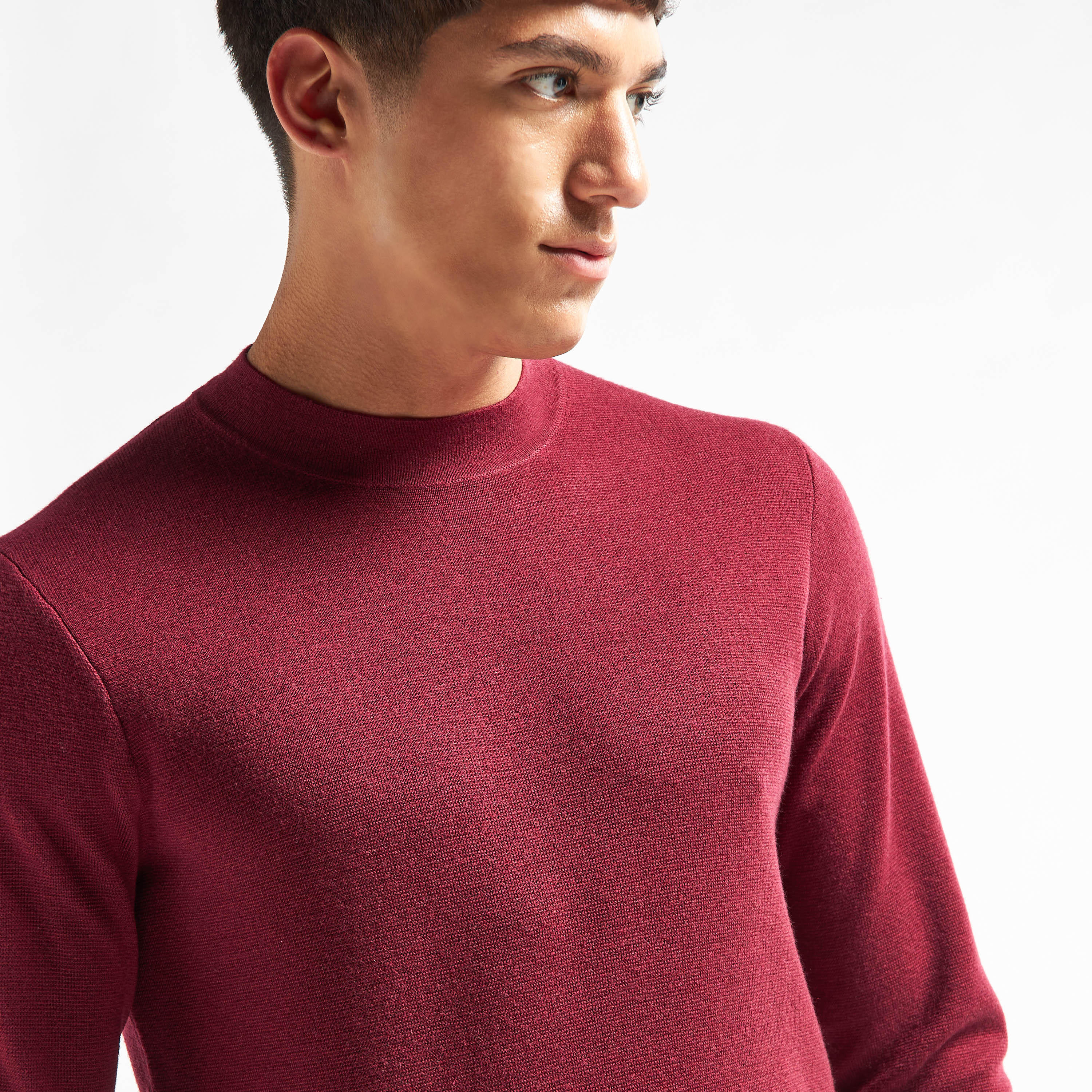 كنزة سادة بياقة عالية وأكمام طويلة-men-clothing-sweatersandpullovers-image-1