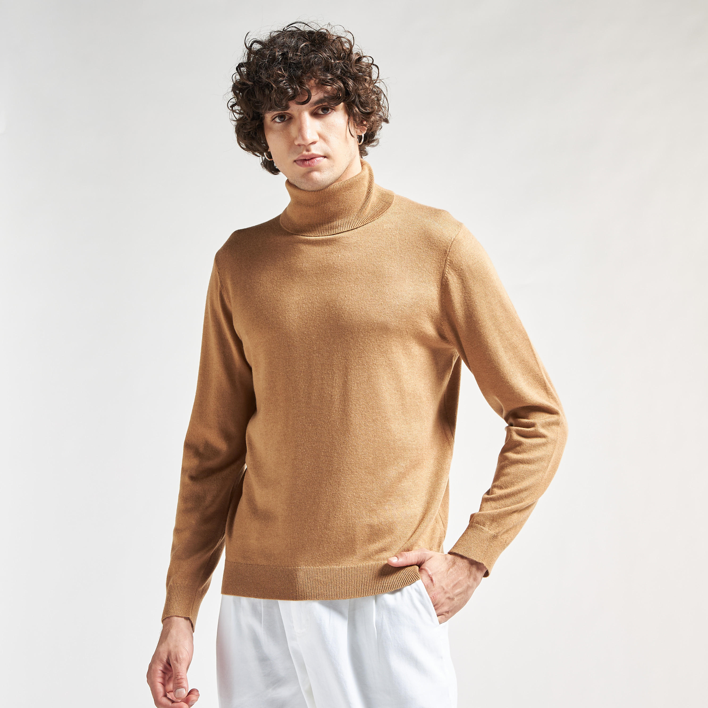 كنزة سادة بياقة عالية وأكمام طويلة-men-clothing-sweatersandpullovers-image-4