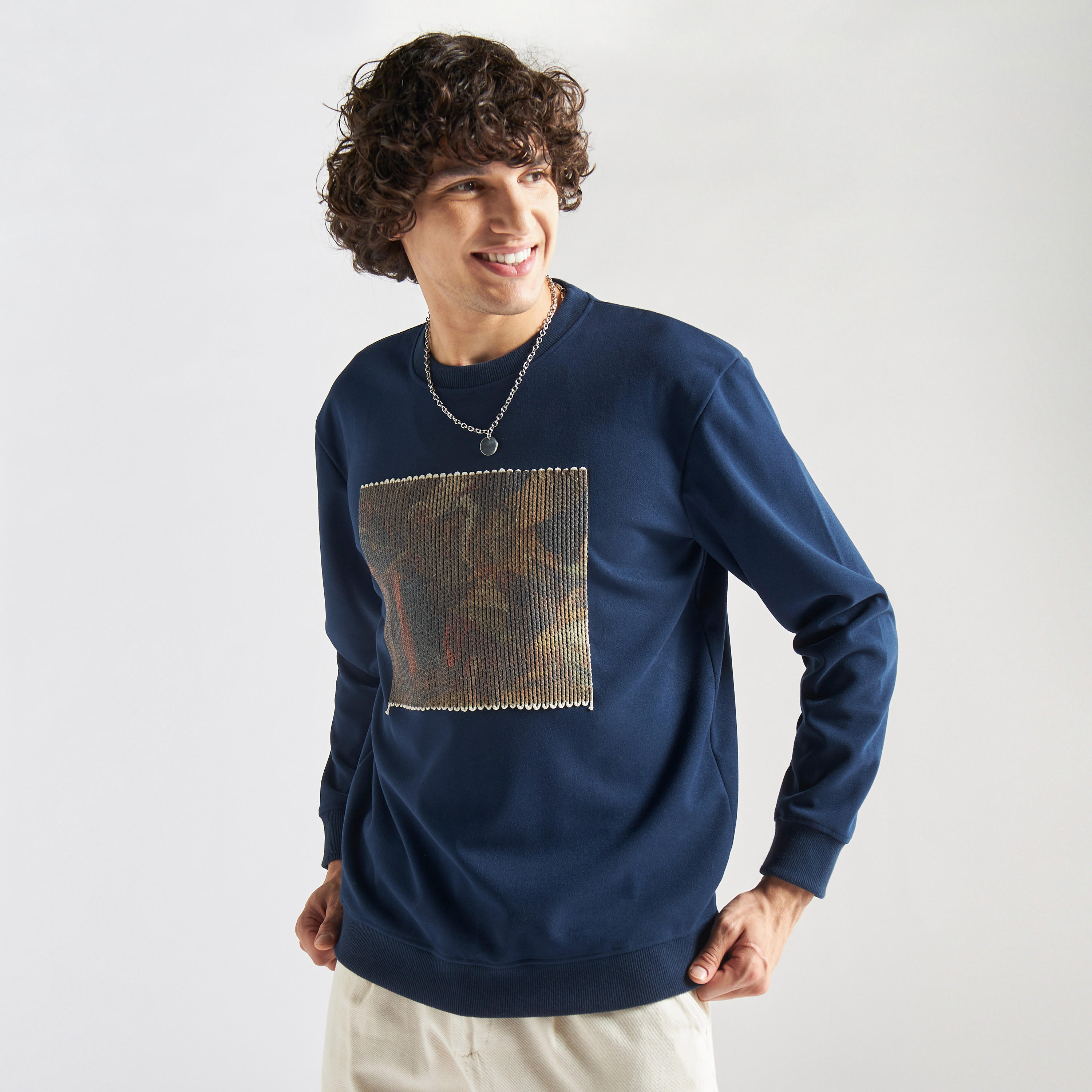 سويت شيرت بارز الملمس بأكمام طويلة-men-winterwear-hoodiesandsweatshirts-image-1