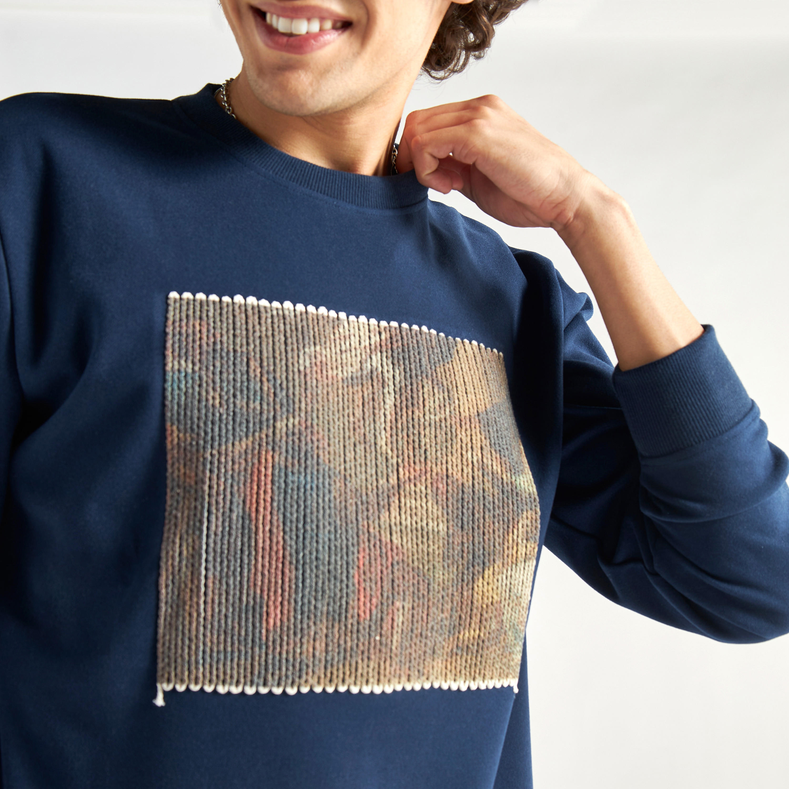 سويت شيرت بارز الملمس بأكمام طويلة-men-winterwear-hoodiesandsweatshirts-image-4
