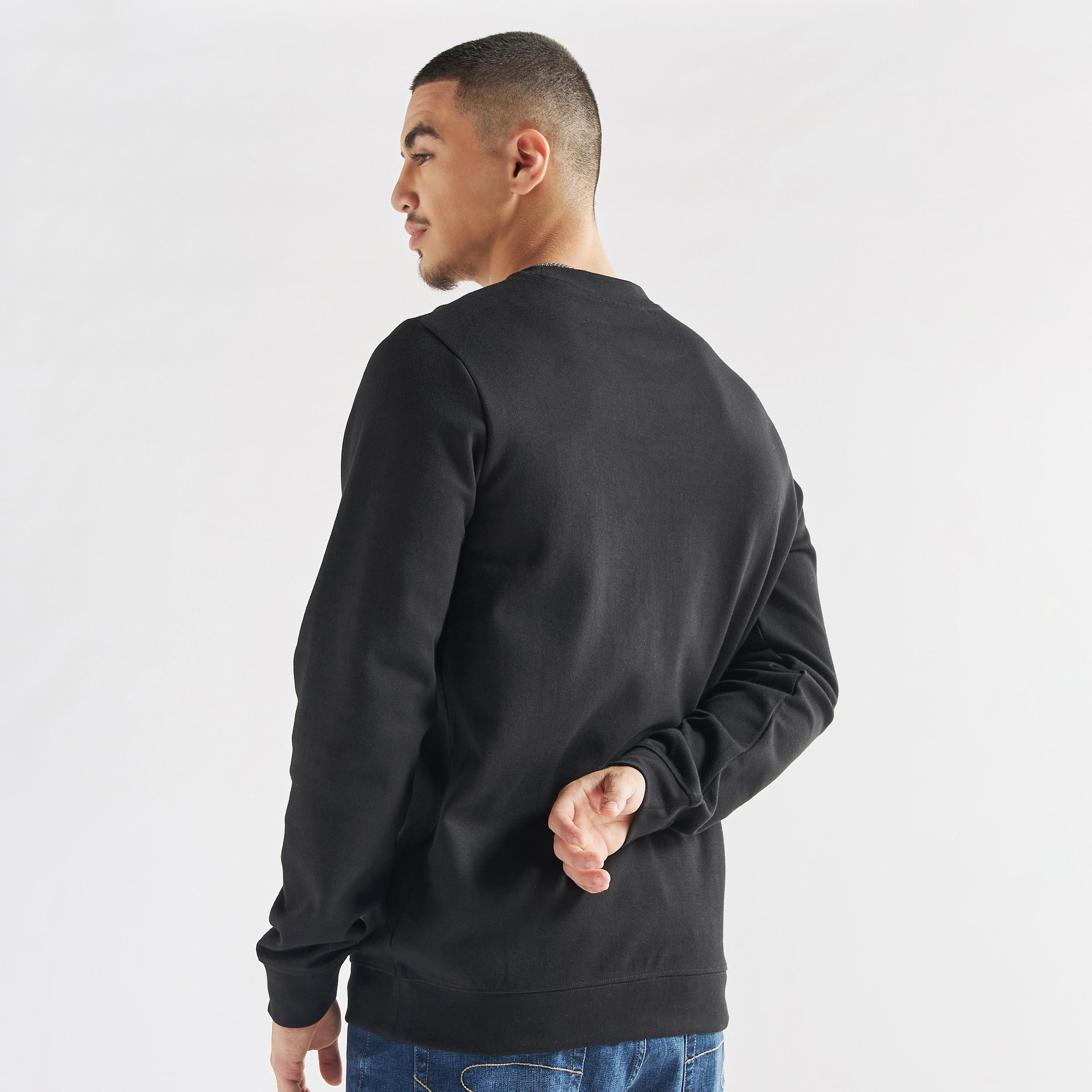 سويت شيرت بياقة ضيّقة وأكمام طويلة وطبعات من إيكو أنليمتد-men-winterwear-hoodiesandsweatshirts-image-2