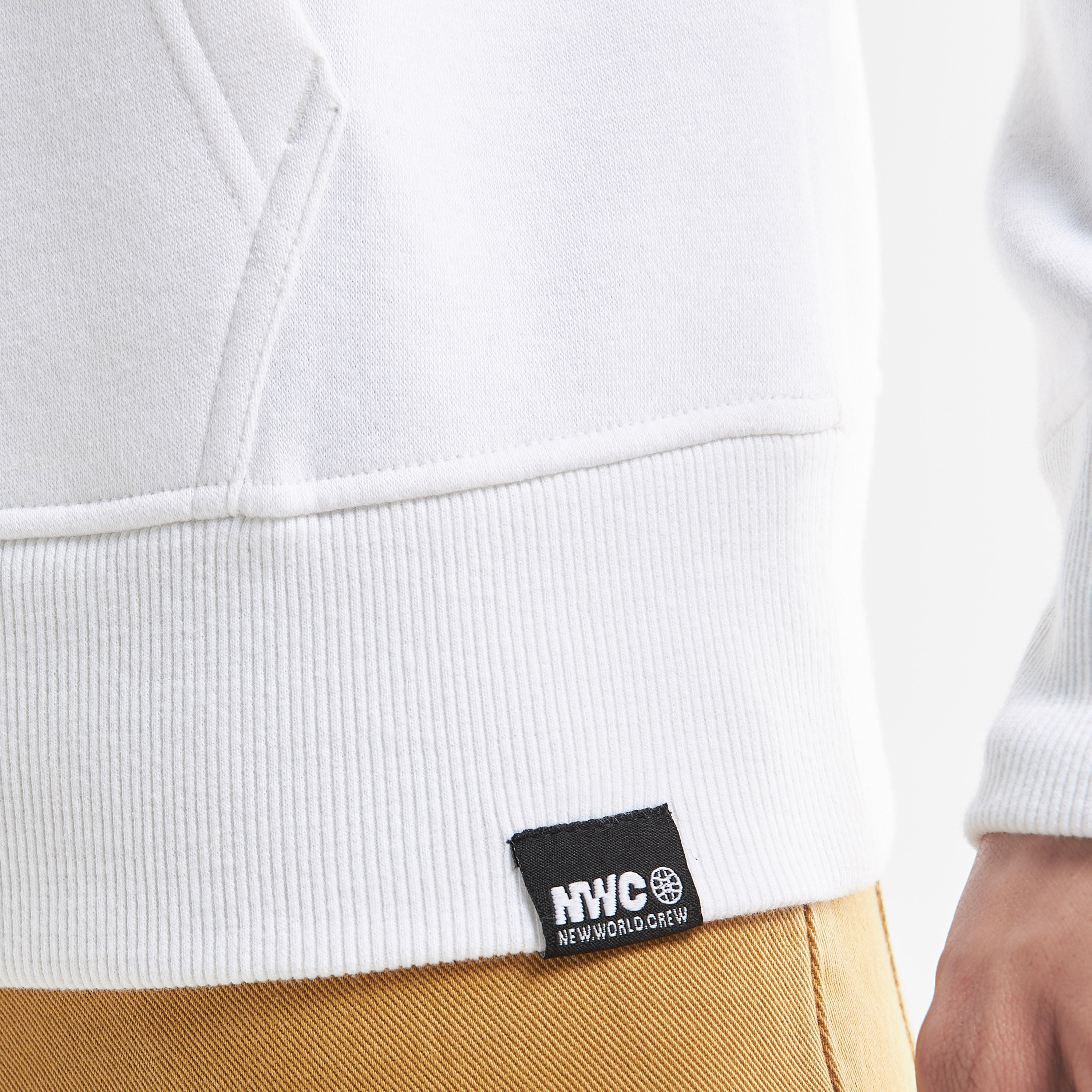 هودي فضفاض سادة بأكمام طويلة وجيب كنغر-men-winterwear-hoodiesandsweatshirts-image-5