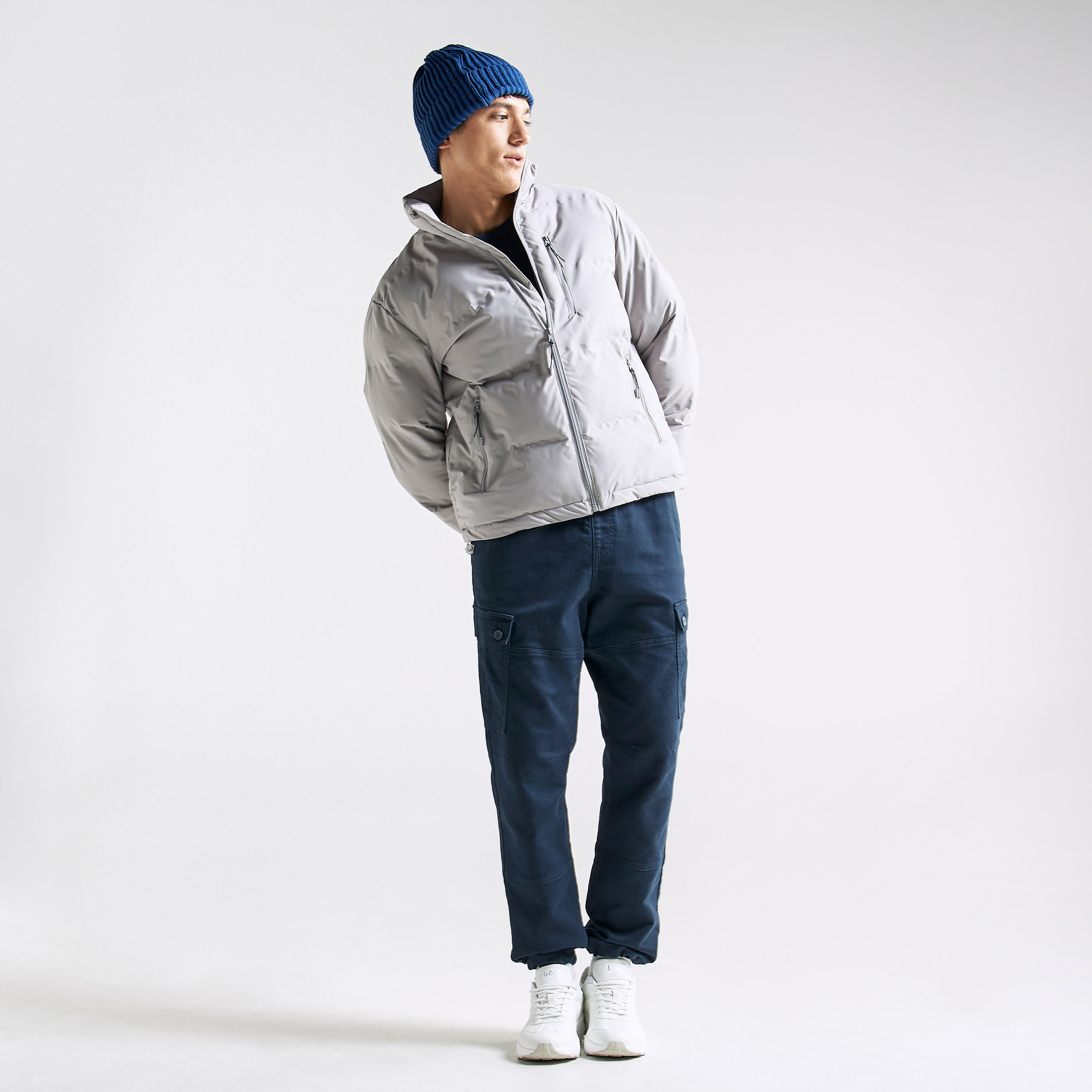 جاكيت سادة بسحّاب وأكمام طويلة وجيوب-men-clothing-jacketsandblazers-jackets-image-4