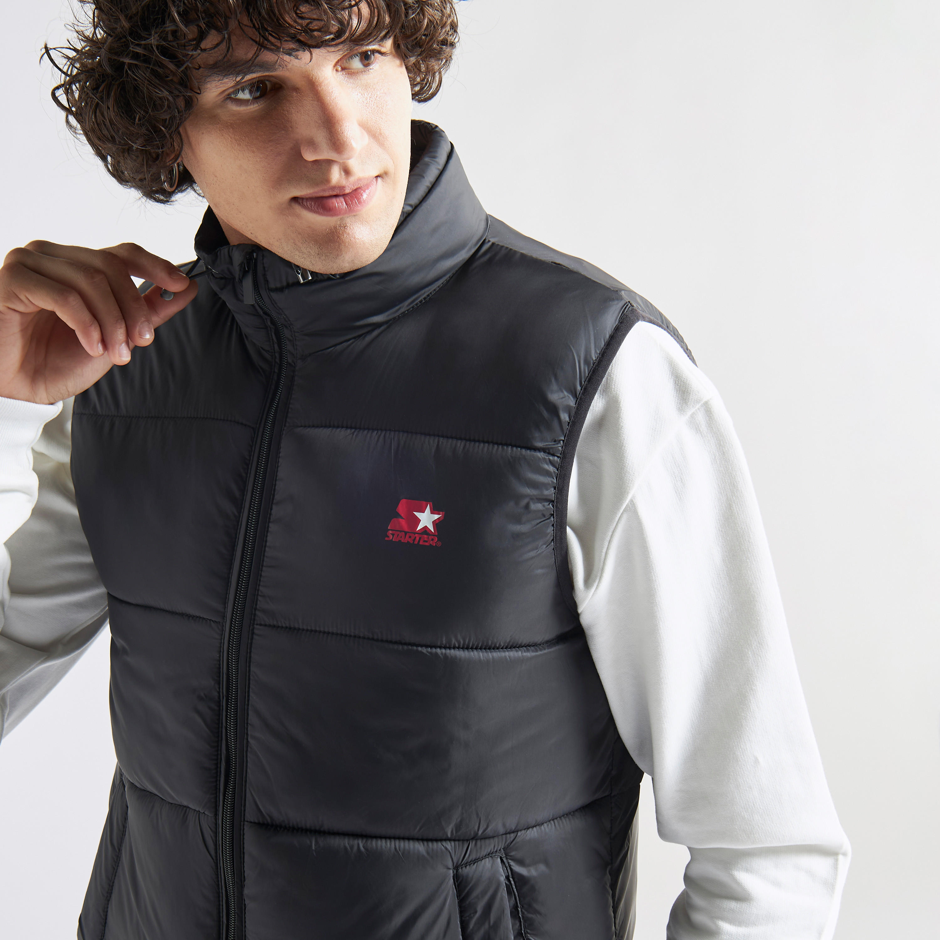 Quilted Zip Through Sleeveless Jacket with Pockets-men-clothing-jacketsandblazers-jackets-image-4
