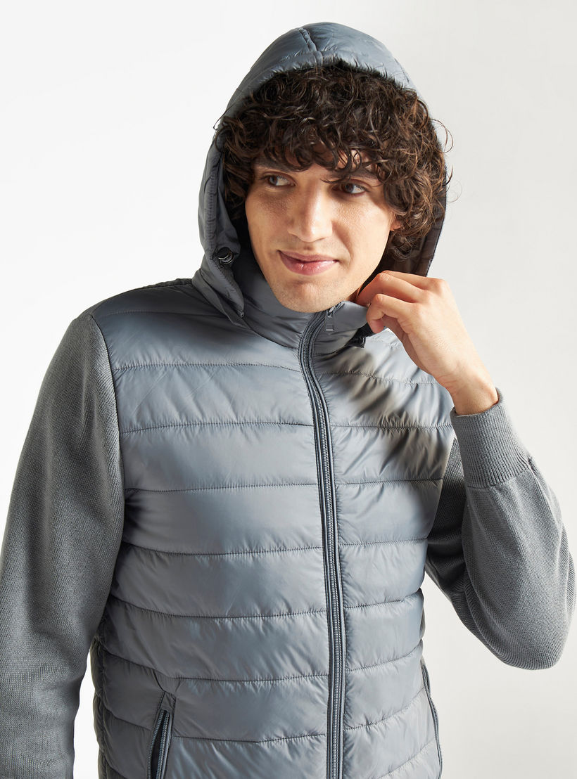 جاكيت بقبّعة وأكمام طويلة وسحاب وجيوب-men-clothing-jacketsandblazers-jackets-image-1