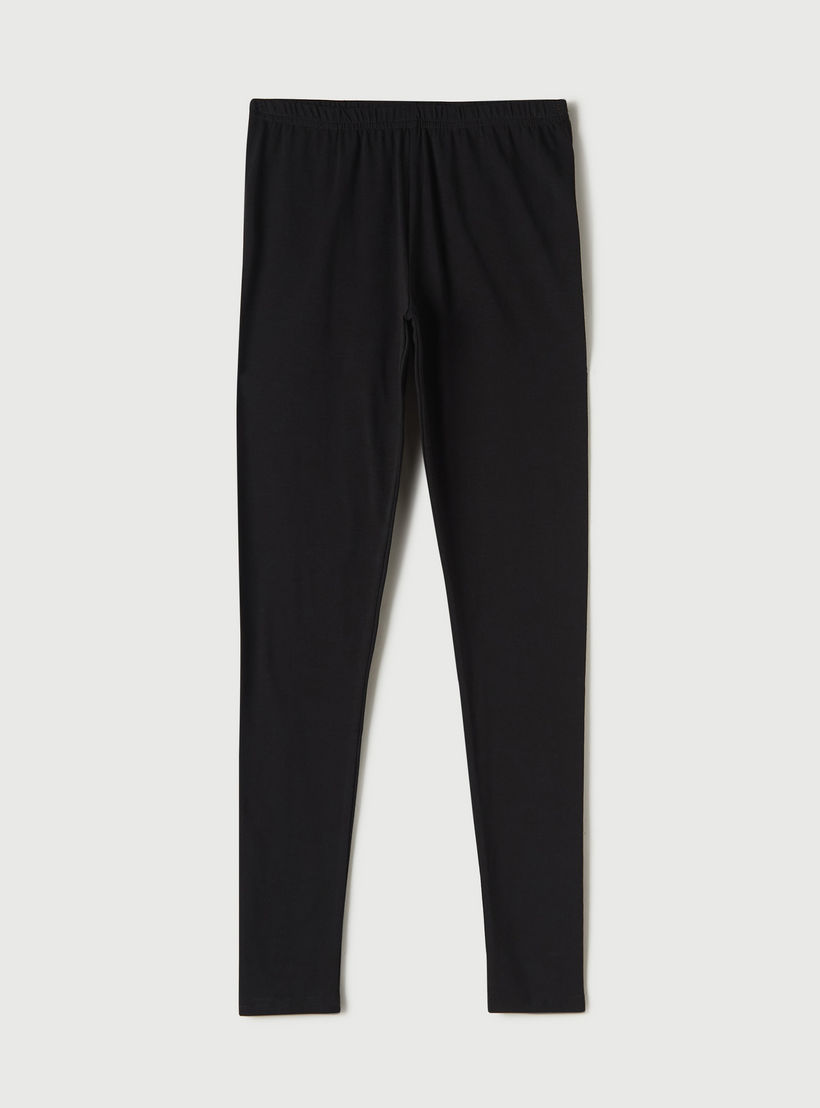 بنطلون ليقنز بخصر مطاطي فليكسي كومفورت - عبوة من قطعتين-women-clothing-bottoms-leggings-image-4