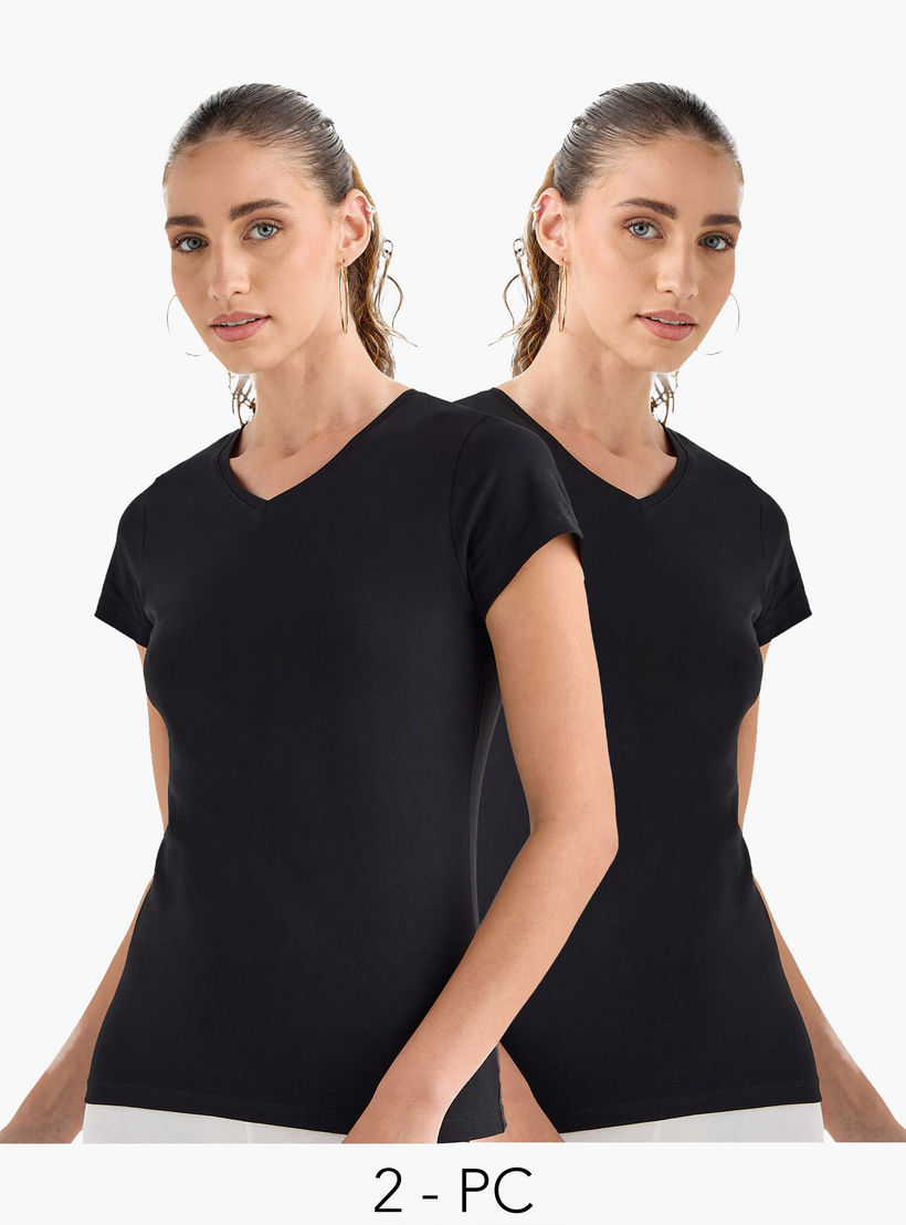 تيشيرت سادة بياقة V وأكمام كاب - عبوة من قطعتين-women-clothing-tshirts-image-1