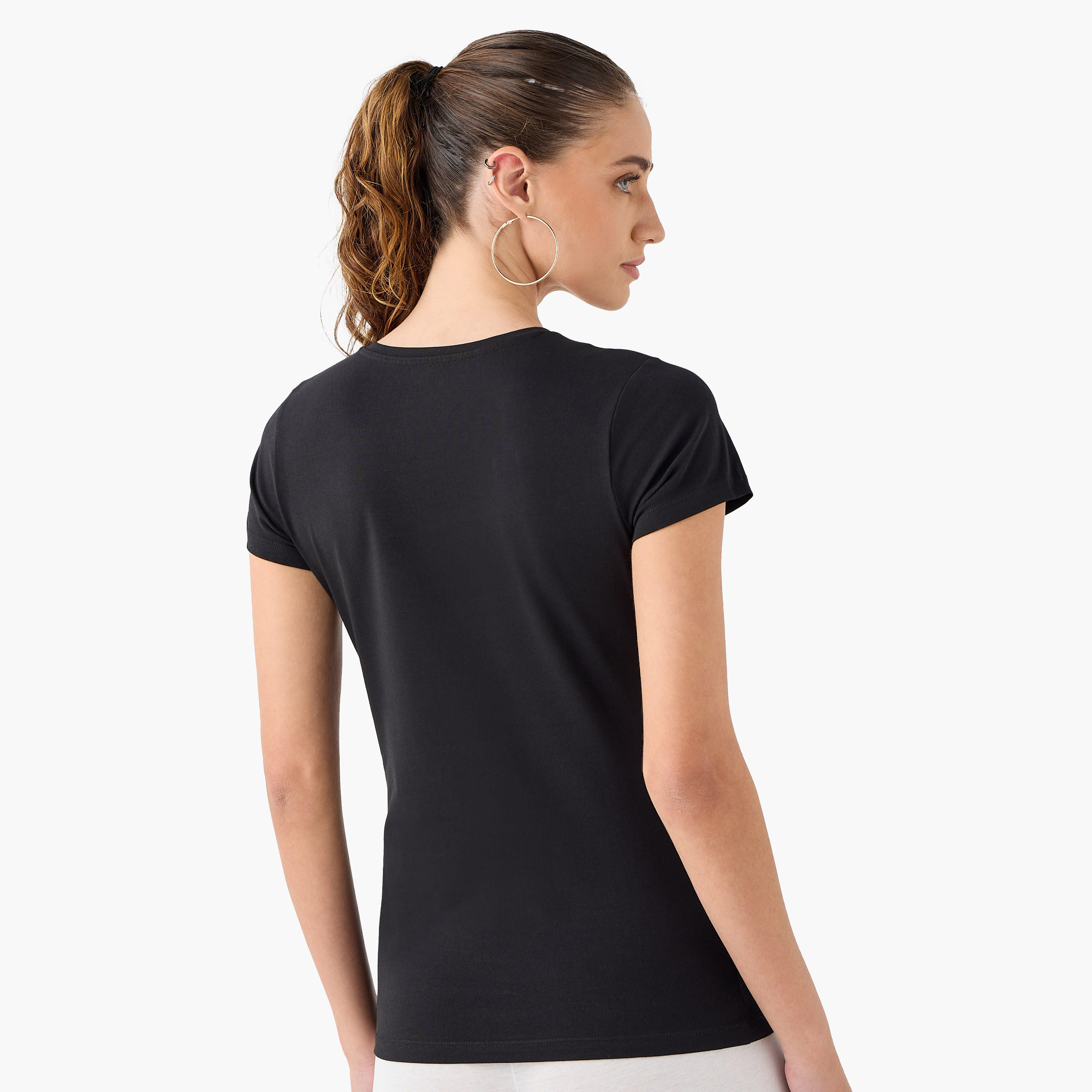 تيشيرت سادة بياقة V وأكمام كاب - عبوة من قطعتين-women-clothing-tshirts-image-5