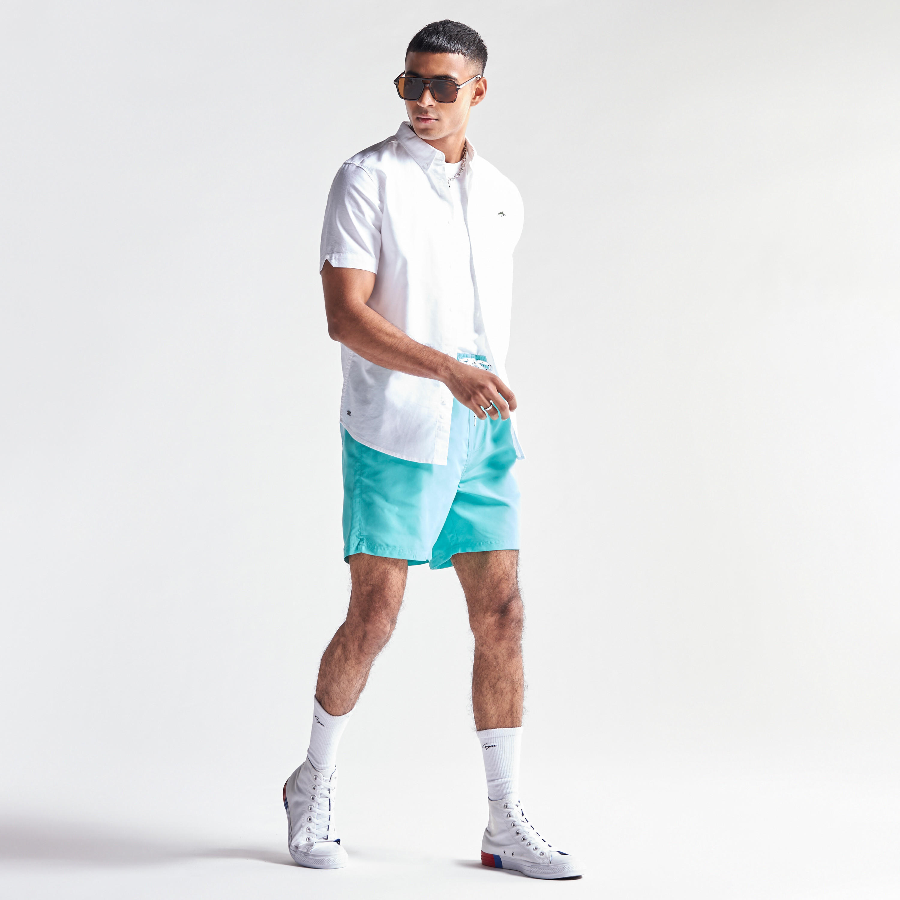 Le Shark Solid Shorts with Drawstring Closure and Pockets-men-clothing-bottoms-shorts-image-2
