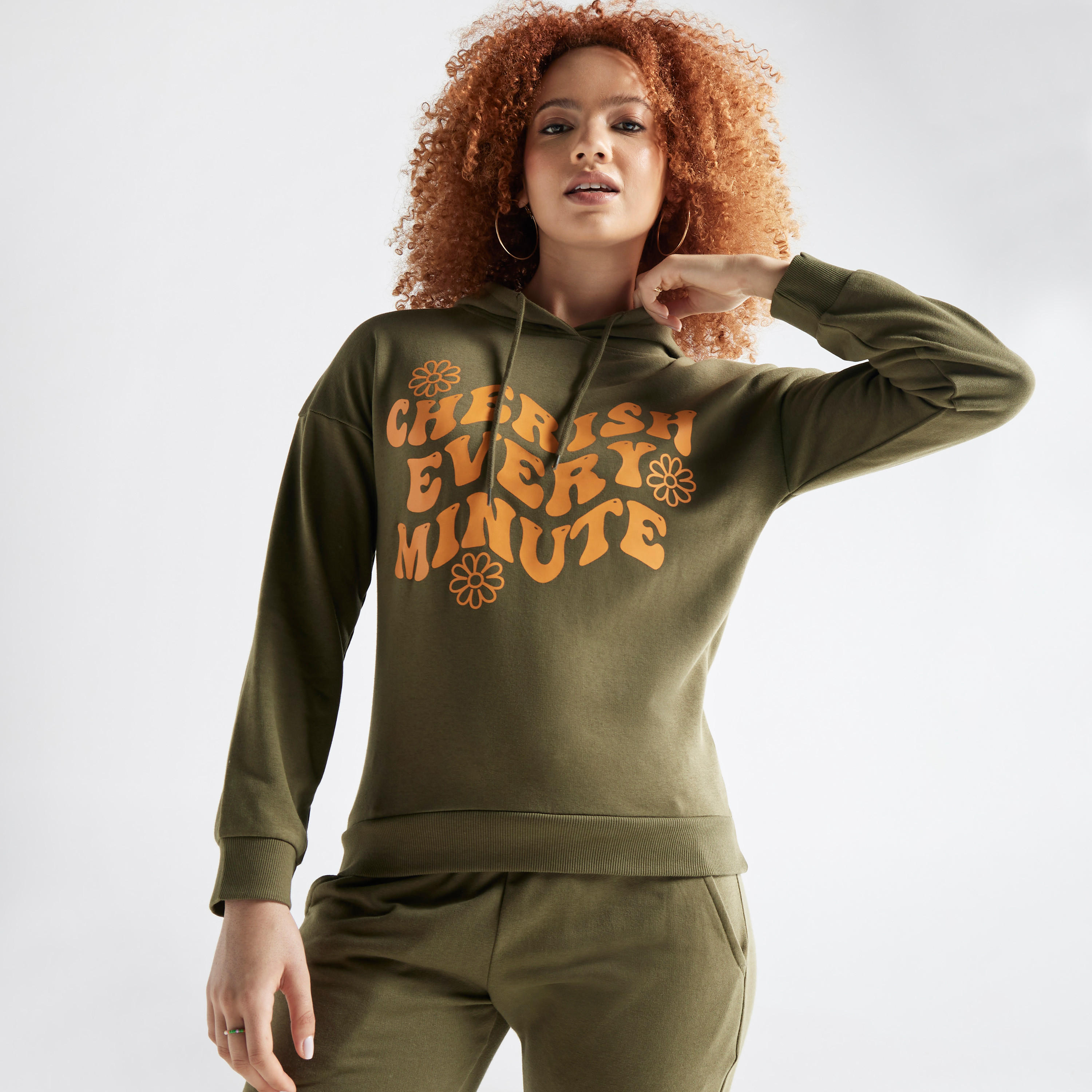 هودي بأكمام طويلة وطبعات-women-winterwear-hoodiesandsweatshirts-hoodies-image-1