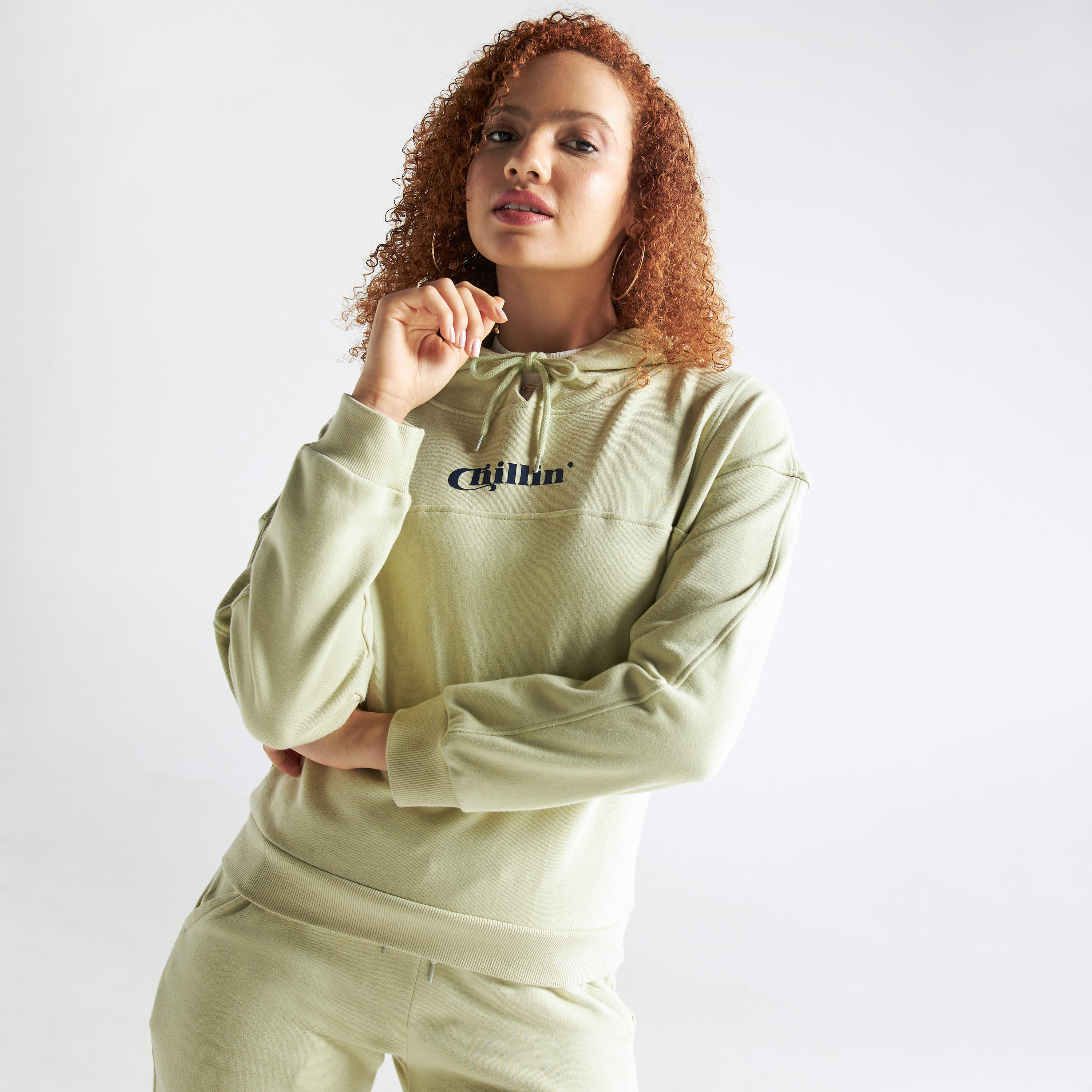هودي بأكمام طويلة وطبعات-women-winterwear-hoodiesandsweatshirts-hoodies-image-1