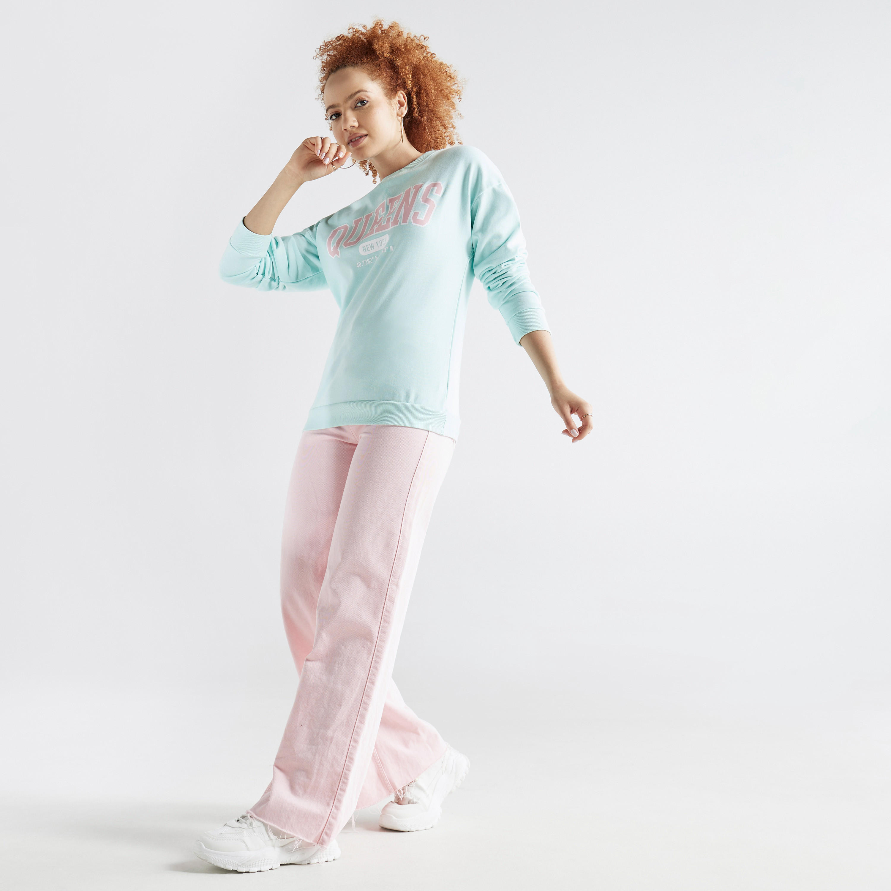 سويت شيرت بأكمام طويلة وطبعات-women-winterwear-hoodiesandsweatshirts-sweatshirts-image-3