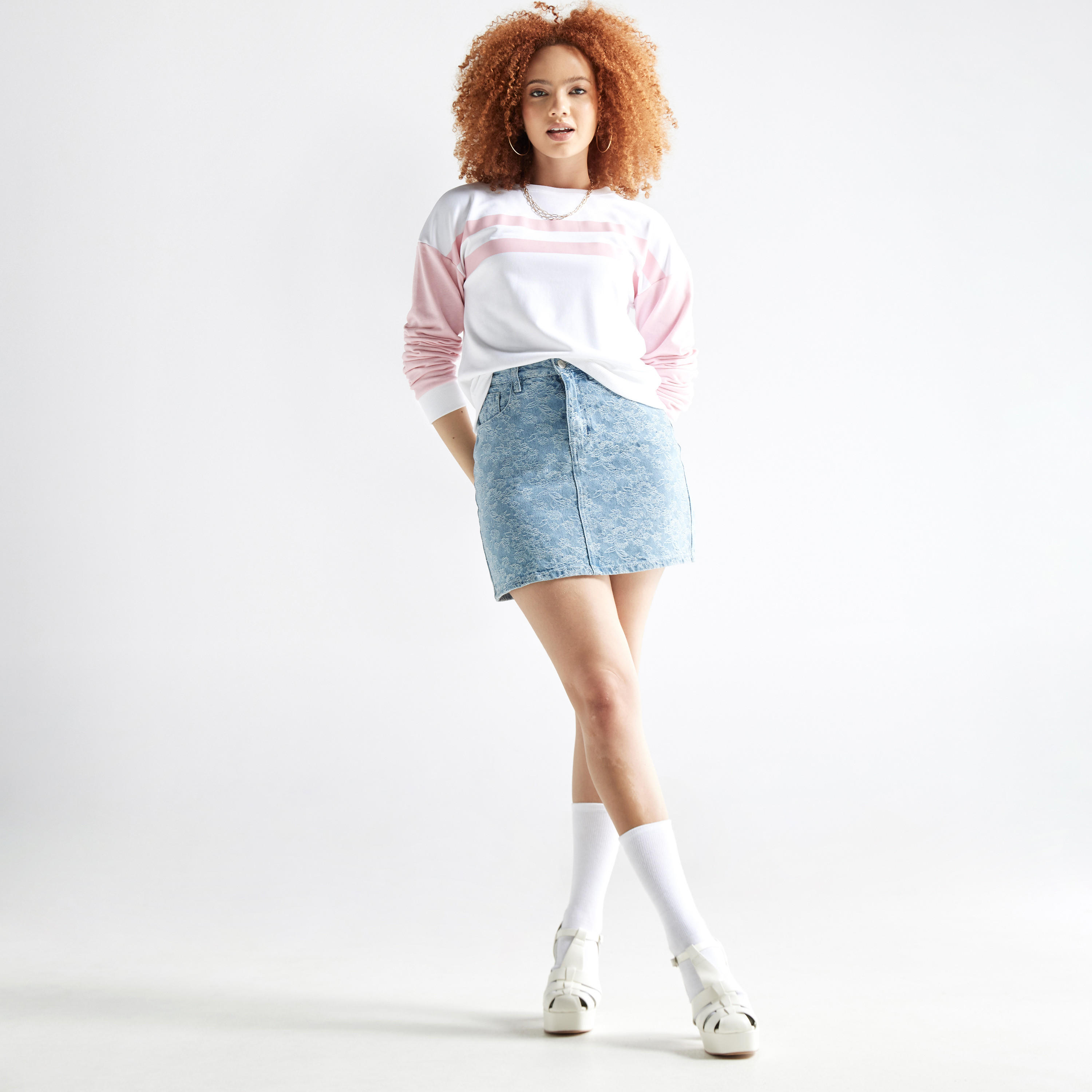 سويت شيرت بأكمام طويلة وطبعات-women-winterwear-hoodiesandsweatshirts-sweatshirts-image-3
