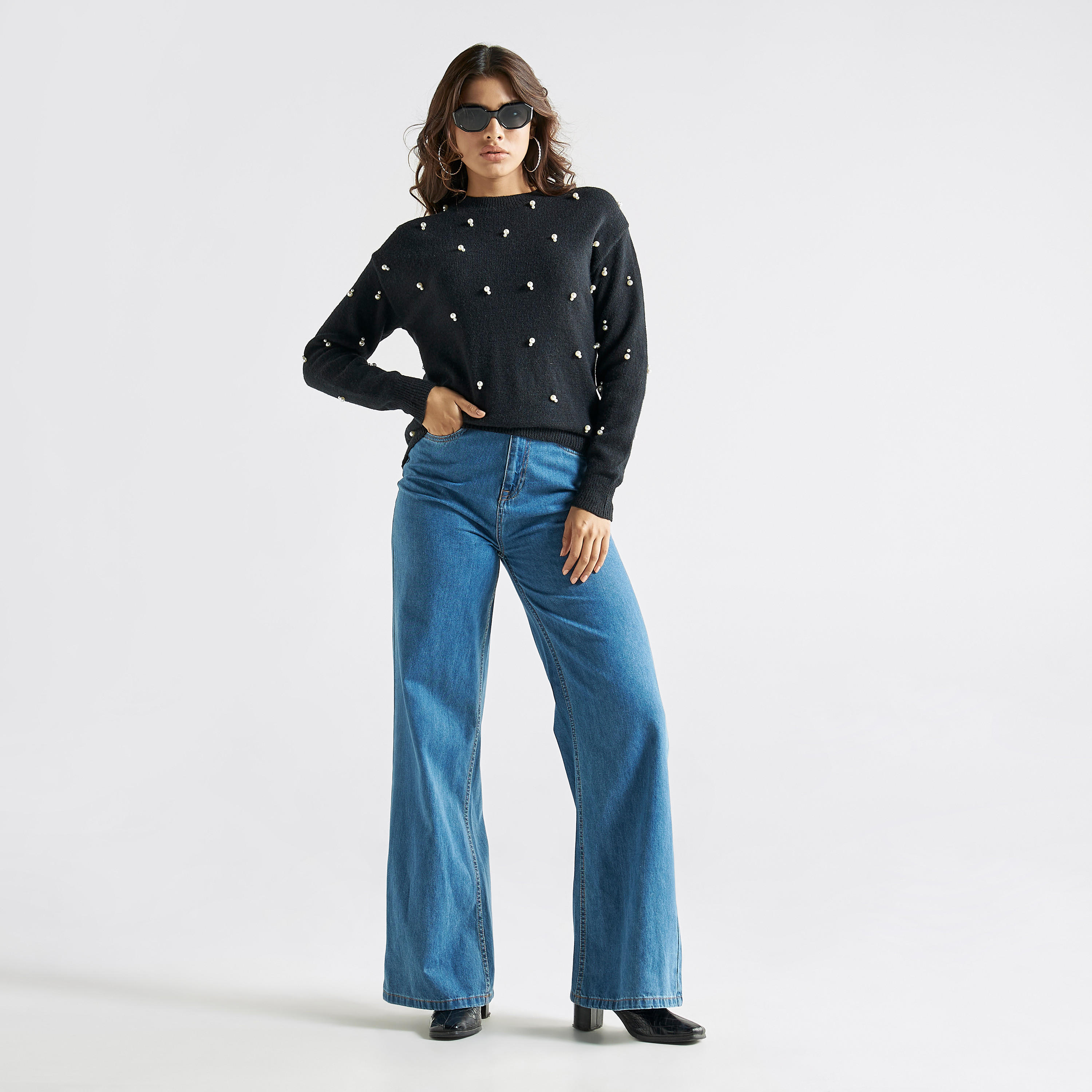 كنزة مزيّنة باللؤلؤ بياقة ضيقة وأكمام طويلة-women-clothing-cardigansandjumpers-jumpers-image-6