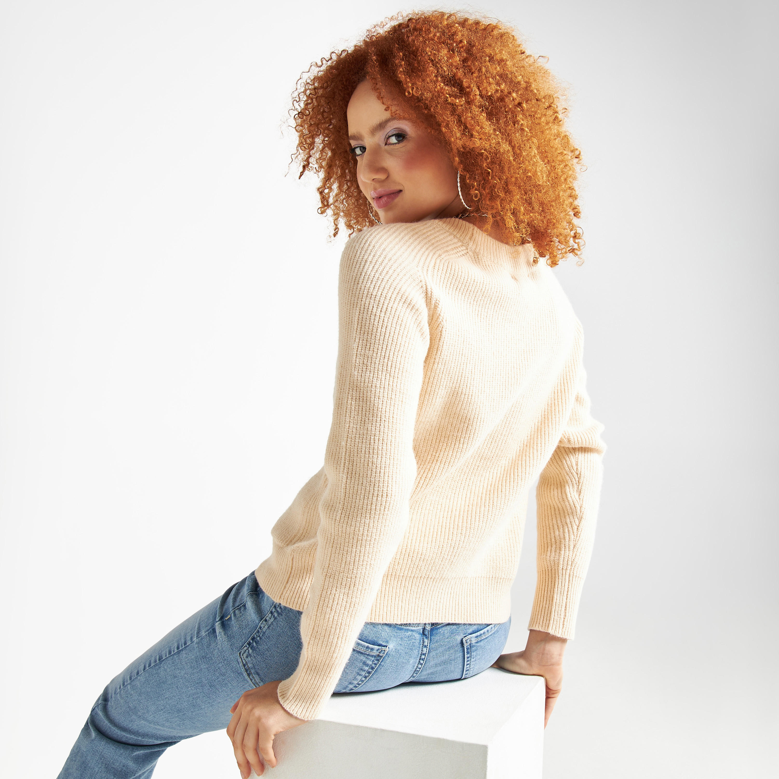 كارديجان بارز الملمس بأزرار إغلاق وجيوب-women-winterwear-cardigansandjumpers-cardigans-image-3