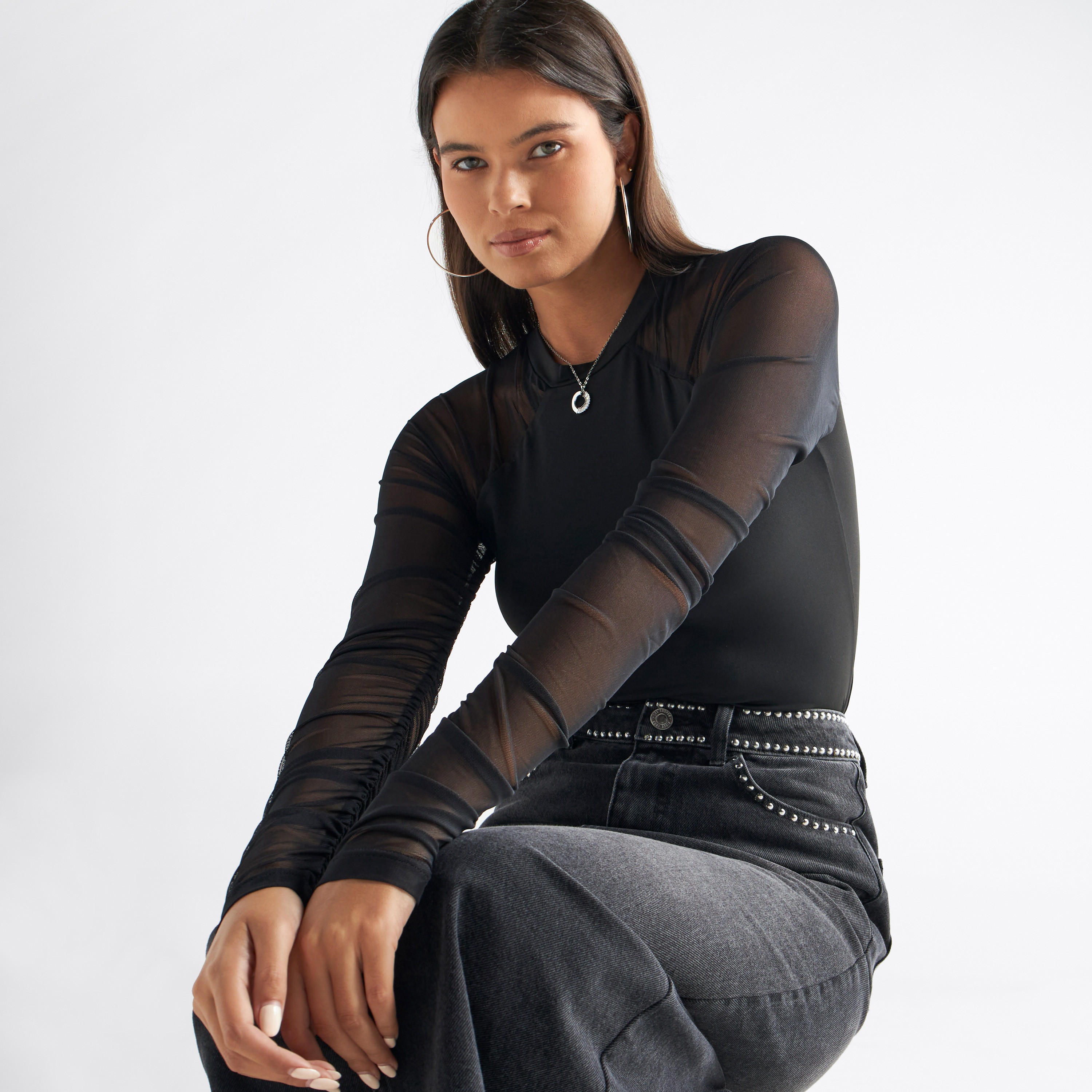 بودي سوت سادة بياقة مستديرة وأكمام قصيرة-women-clothing-tshirts-image-4