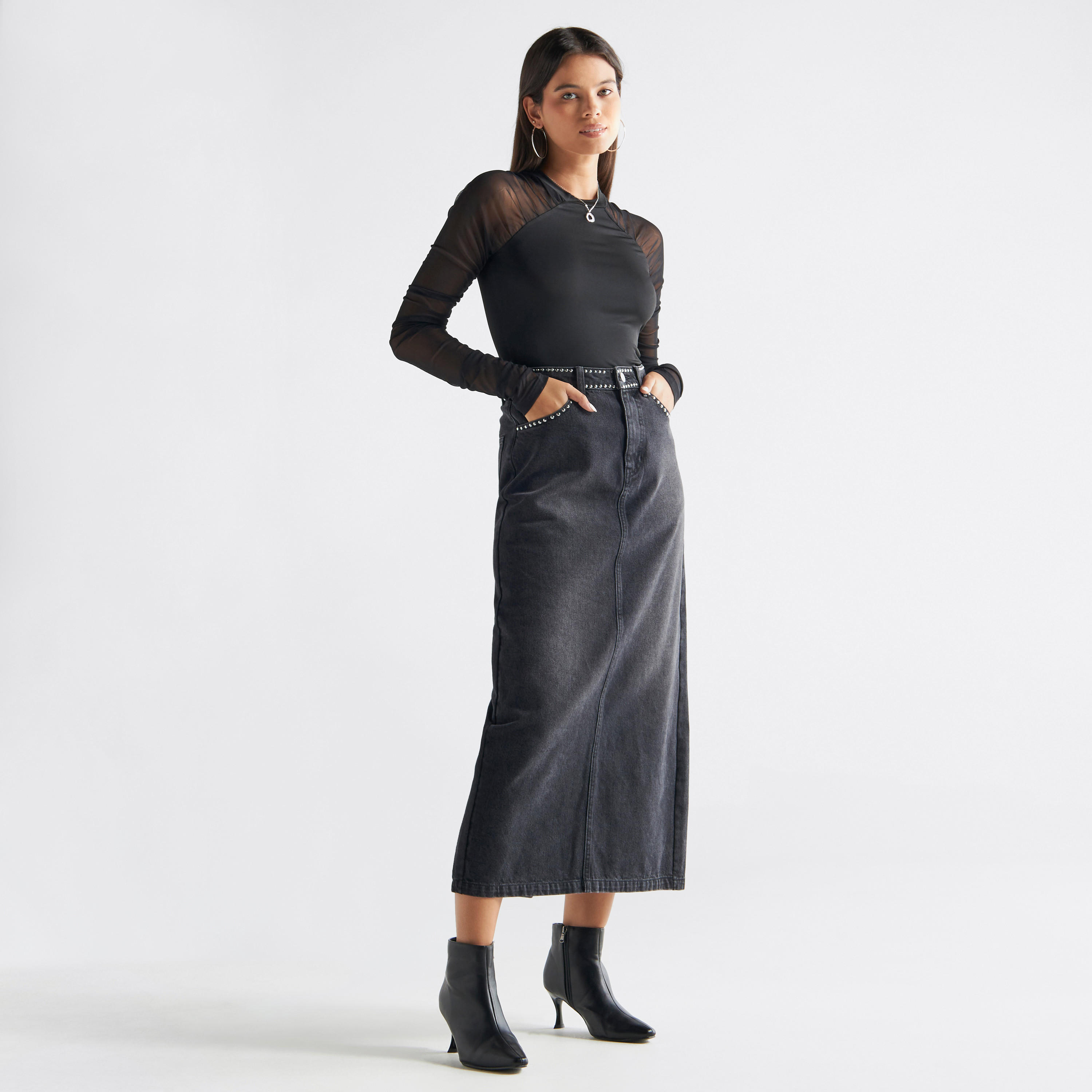 بودي سوت سادة بياقة مستديرة وأكمام قصيرة-women-clothing-tshirts-image-3