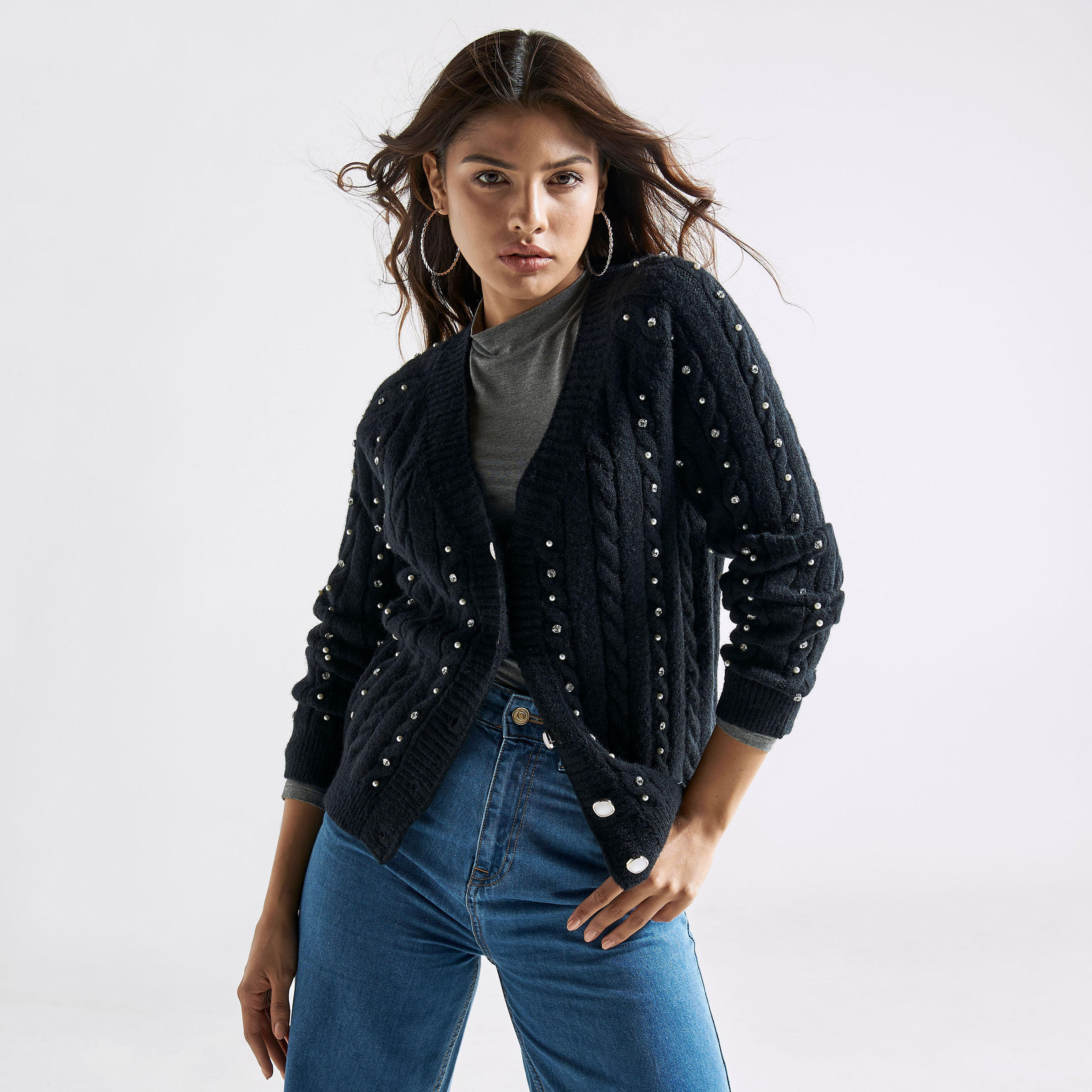 كارديجان بياقة v بارز الملمس وأكمام طويلة-women-winterwear-cardigansandjumpers-cardigans-image-1