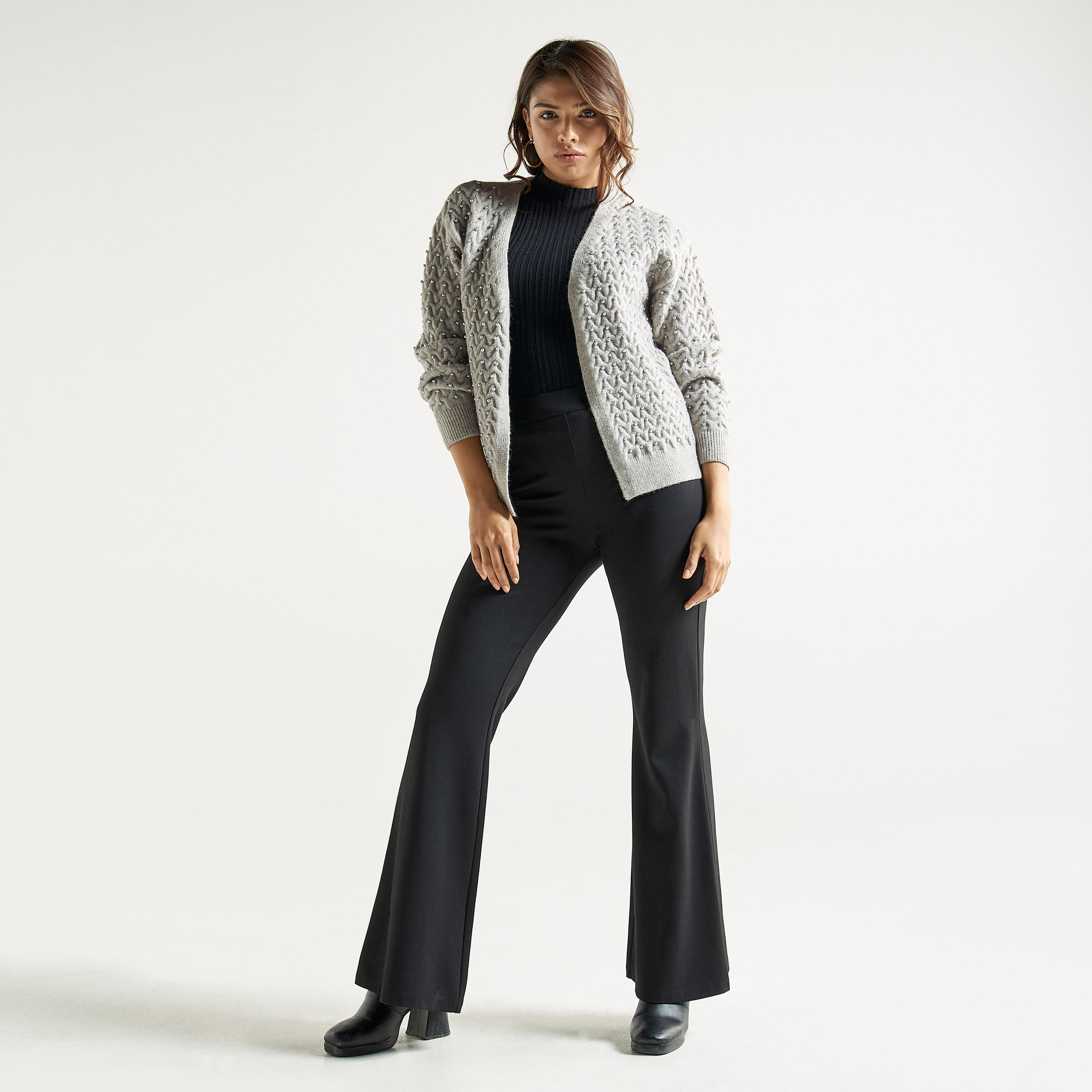 كارديجان بأكمام طويلة وتزيينات لؤلؤ-women-winterwear-cardigansandjumpers-cardigans-image-2