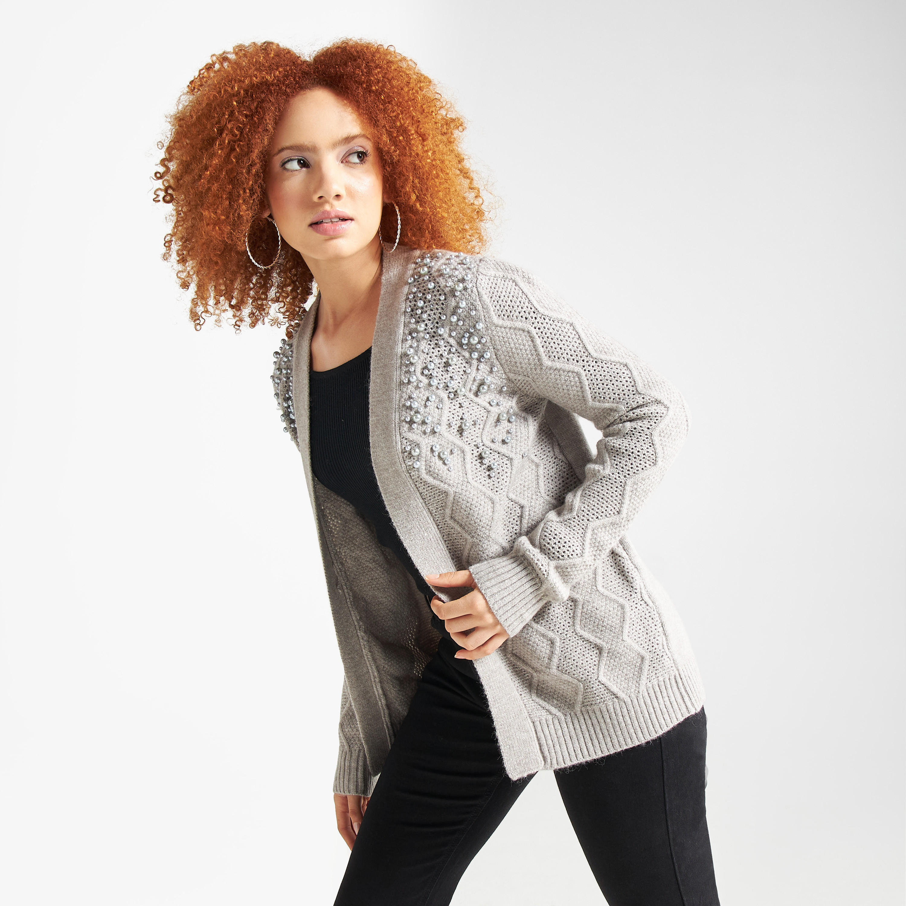 كارديجان بارز الملمس بأكمام طويلة وغرز متداخلة-women-winterwear-cardigansandjumpers-cardigans-image-1