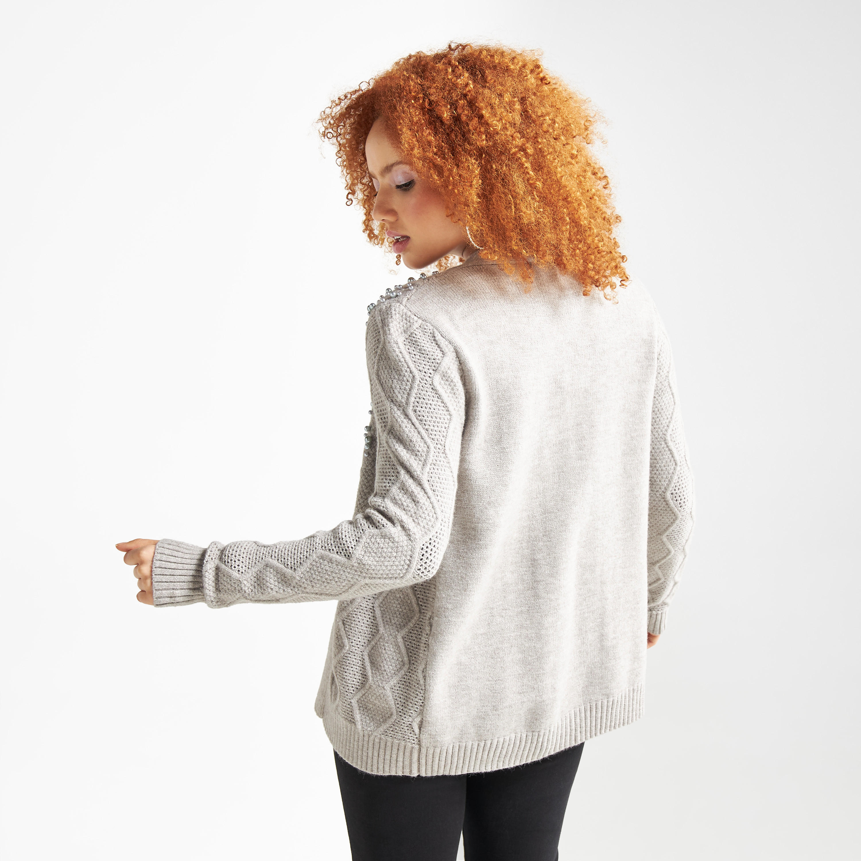 كارديجان بارز الملمس بأكمام طويلة وغرز متداخلة-women-winterwear-cardigansandjumpers-cardigans-image-3
