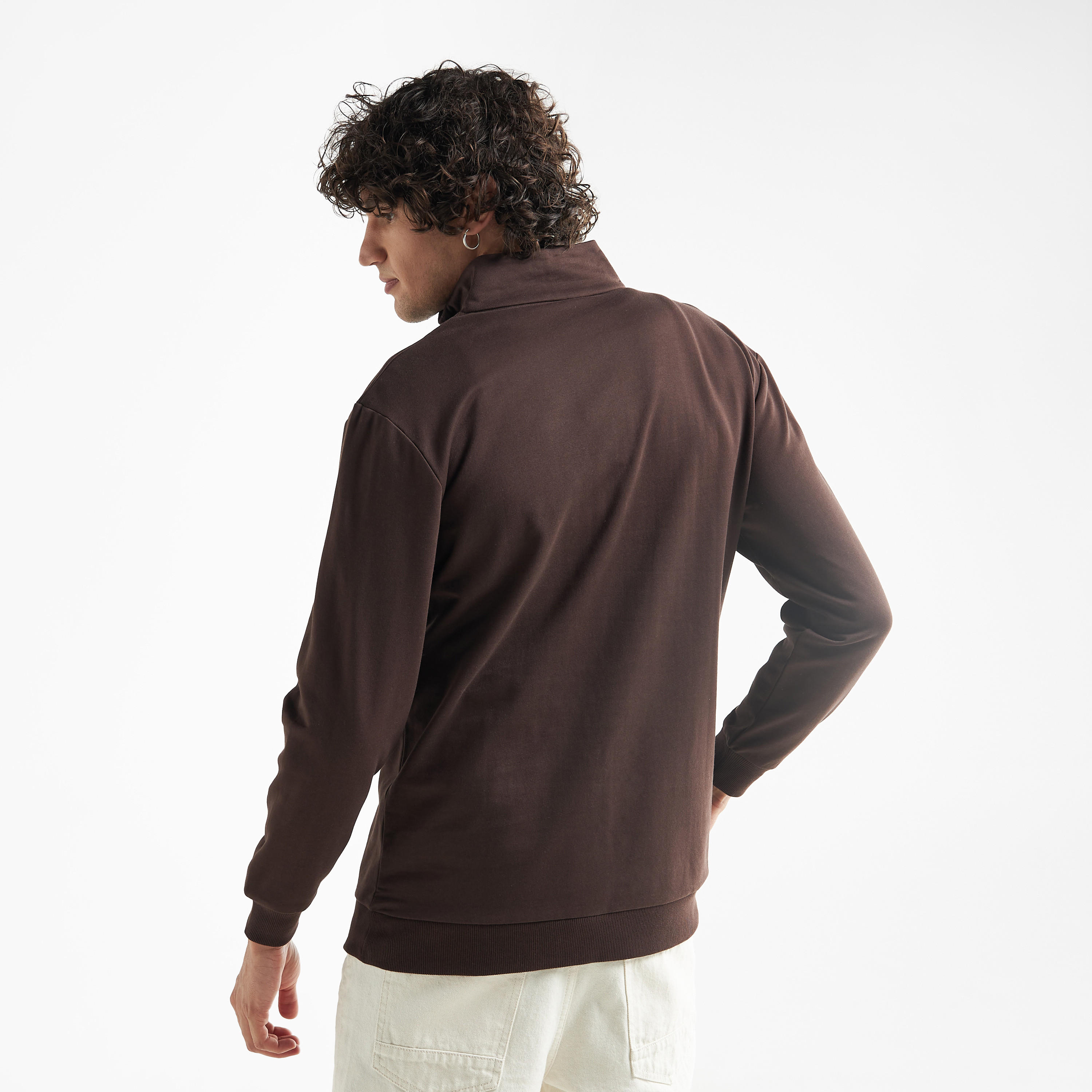 سويت شيرت بياقة عالية وطبعات وأكمام طويلة وسحاب إغلاق-men-winterwear-hoodiesandsweatshirts-image-3