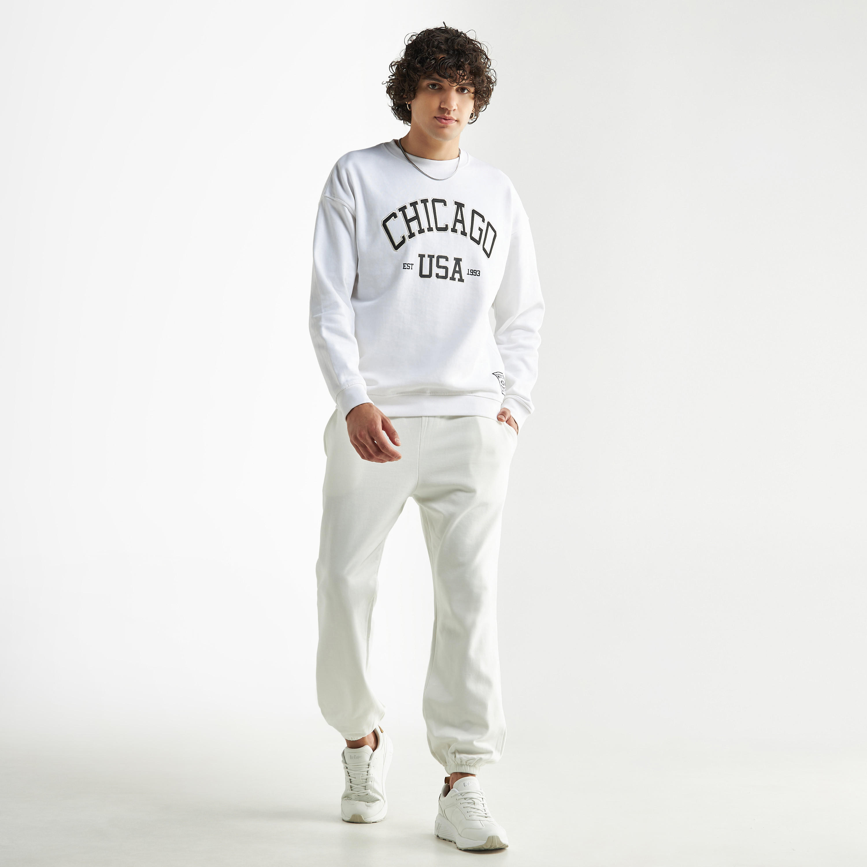 Solid Joggers with Elasticated Waistband and Pockets-men-clothing-bottoms-joggers-image-2